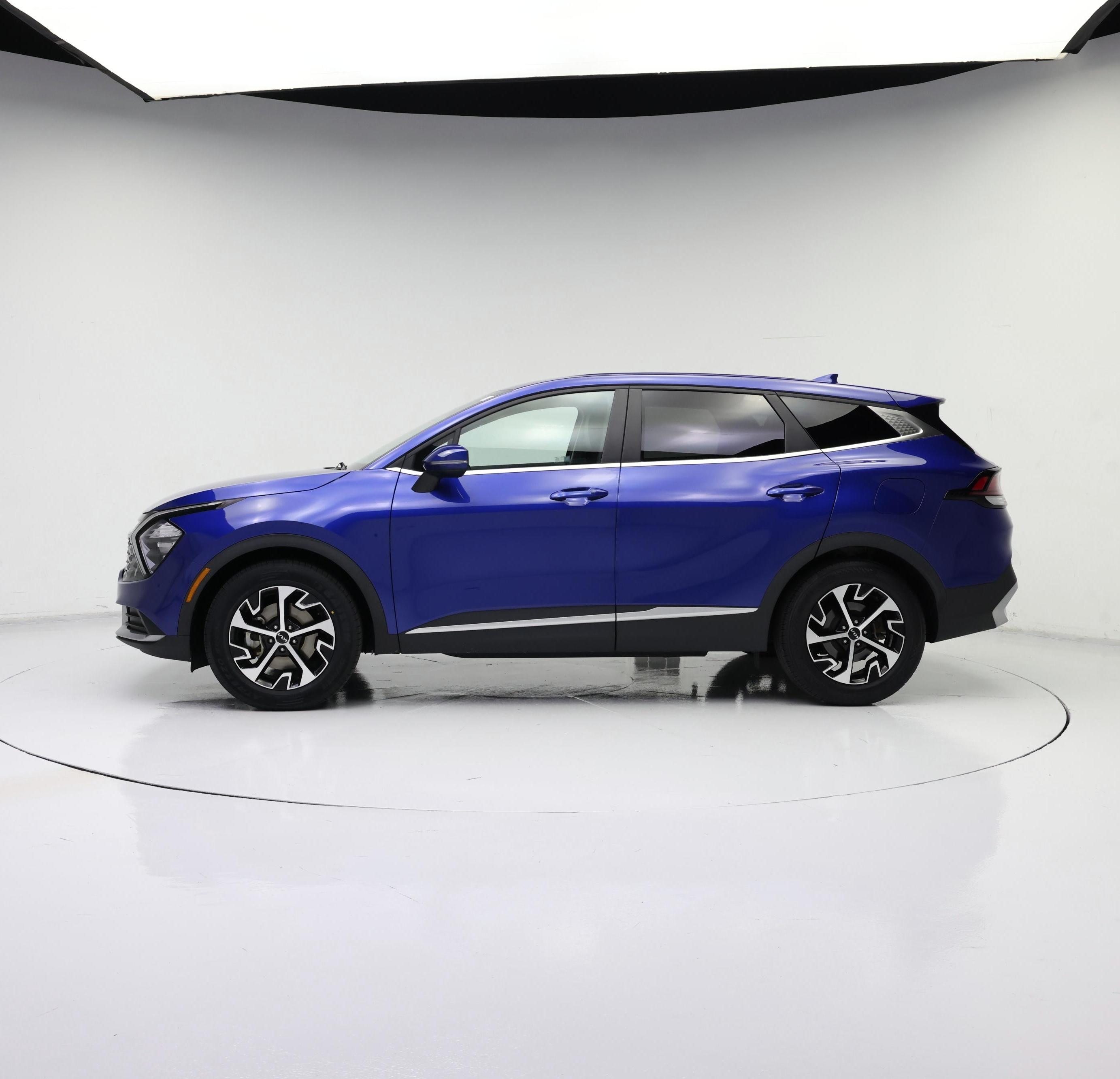 Thumbnail: 2023 Kia Sportage - 3