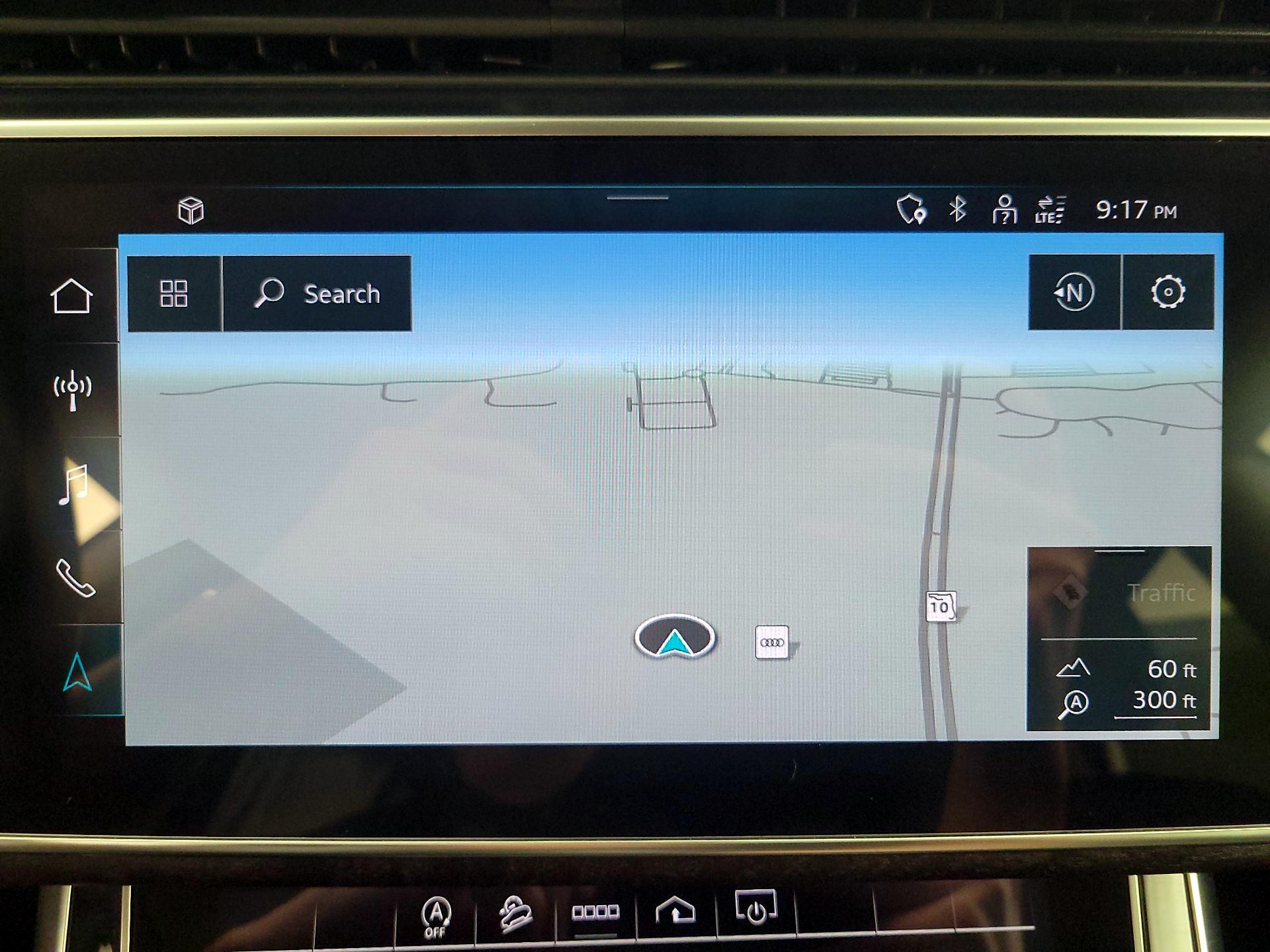 Thumbnail: 2022 Audi Q8 - 14