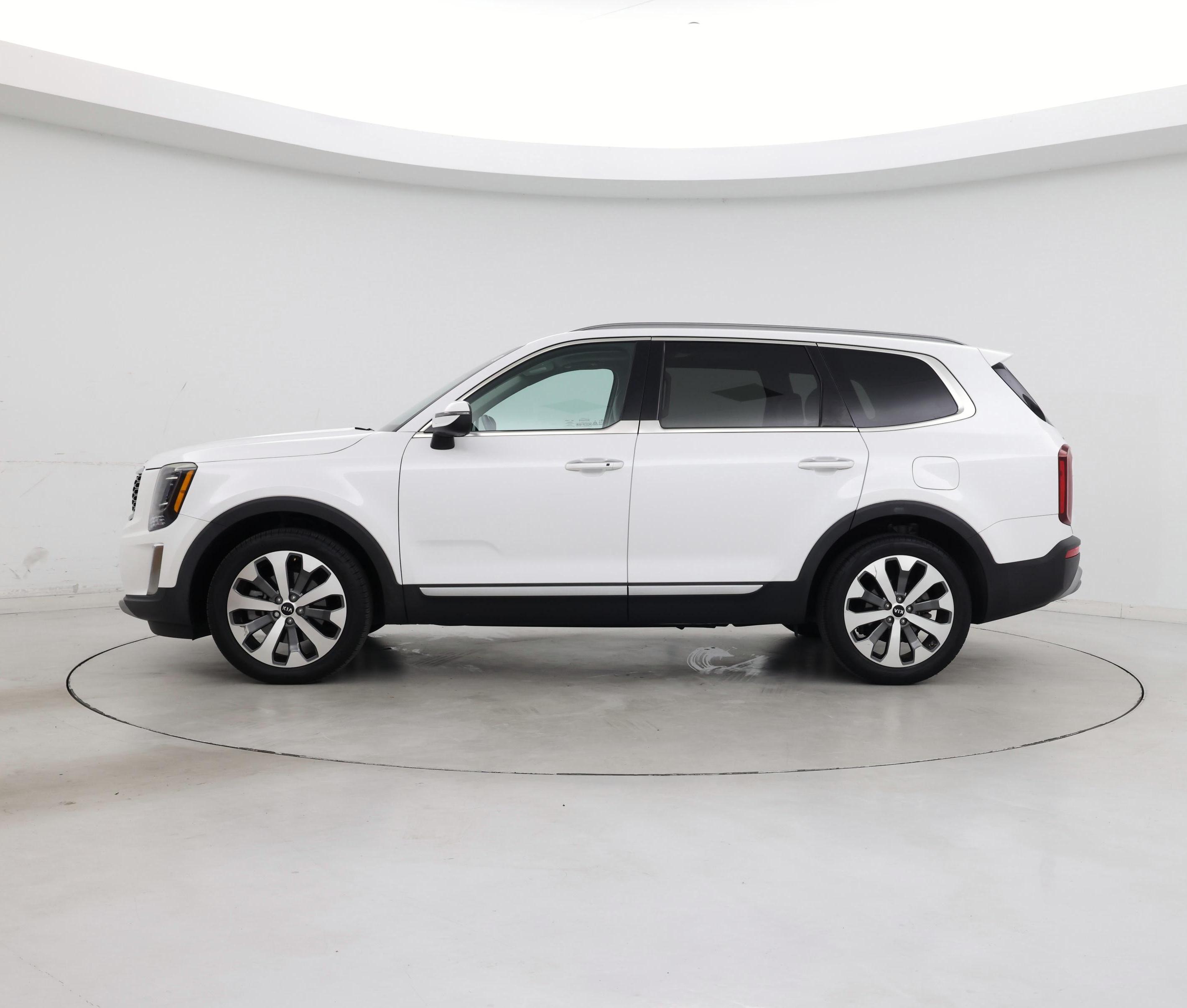 Thumbnail: 2020 Kia Telluride - 3