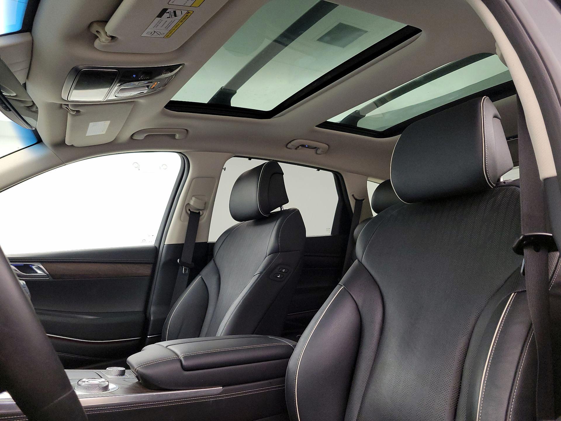 Thumbnail: 2022 Genesis GV80 - 20