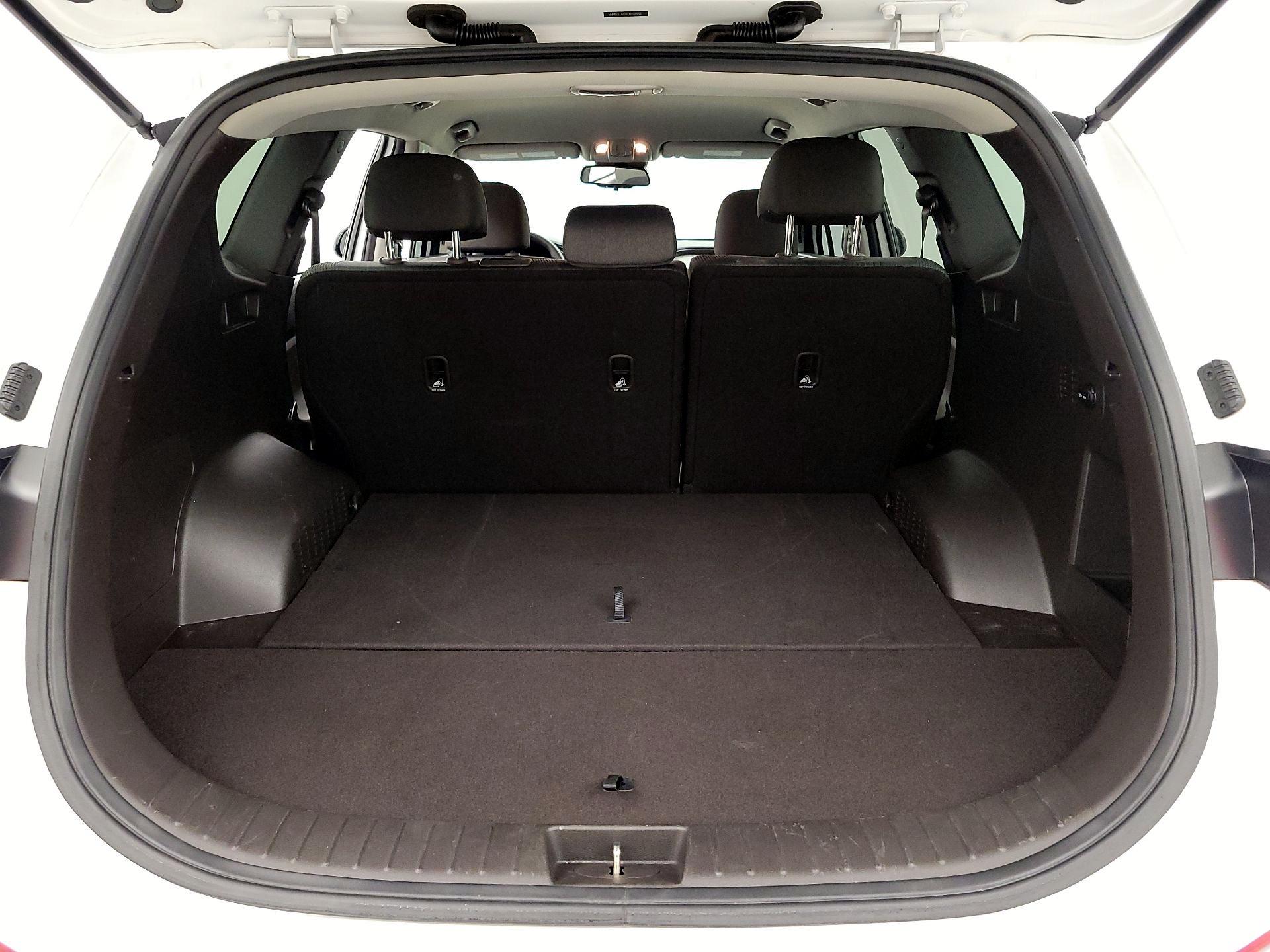 Thumbnail: 2020 Hyundai Santa Fe - 20