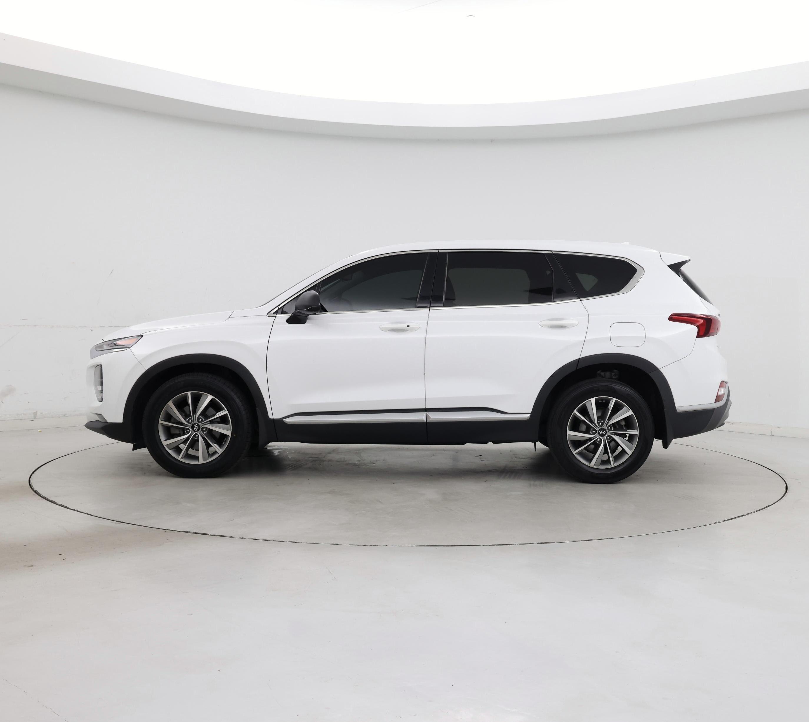 Thumbnail: 2020 Hyundai Santa Fe - 3