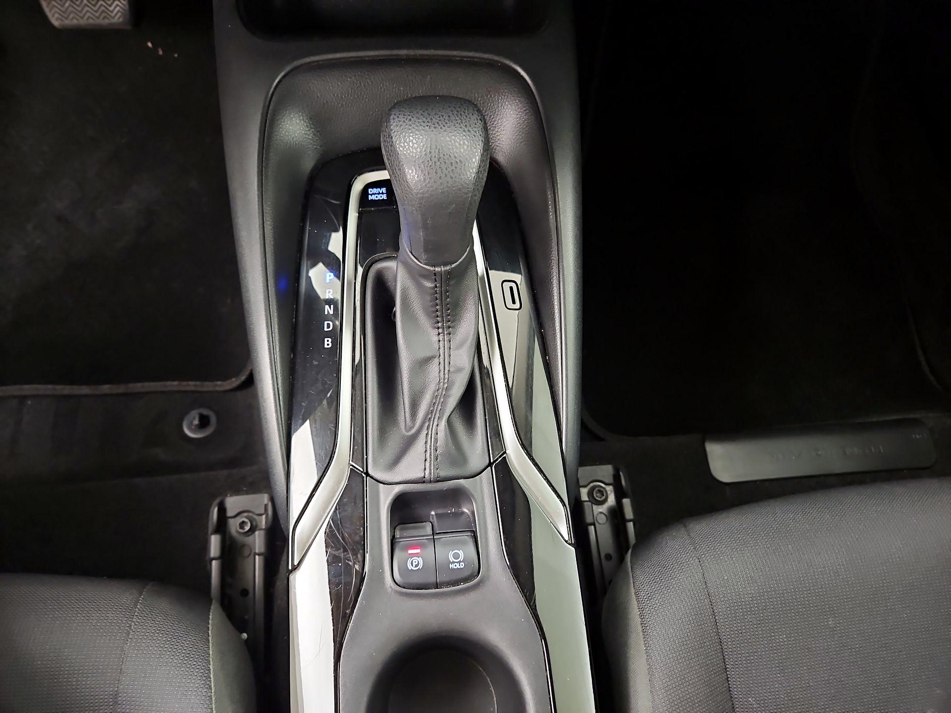 Thumbnail: 2022 Toyota Corolla - 17