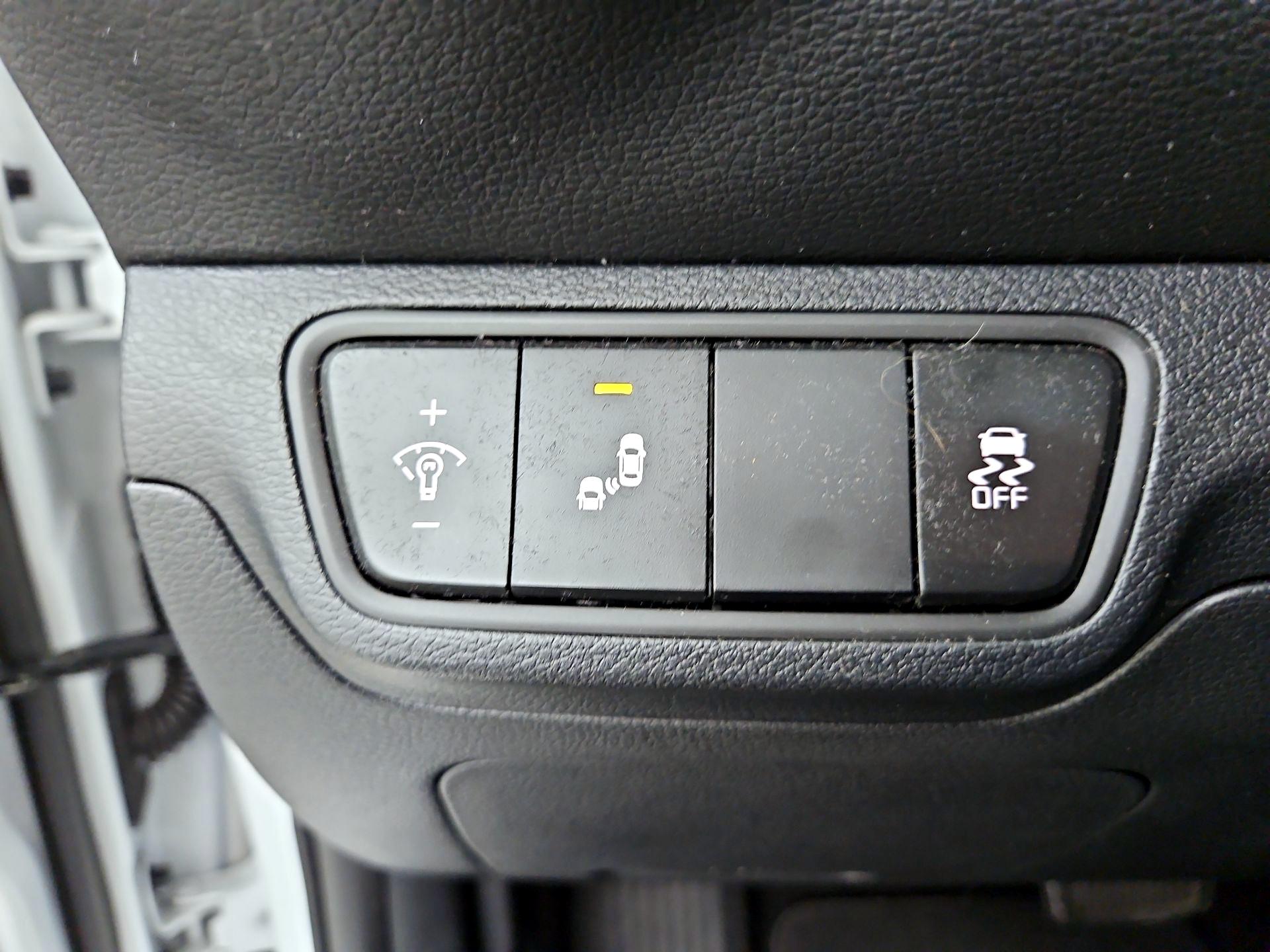 Thumbnail: 2024 Kia Forte - 13