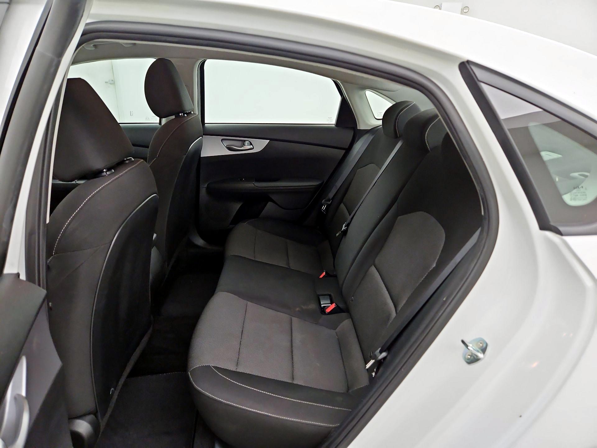 Thumbnail: 2024 Kia Forte - 19