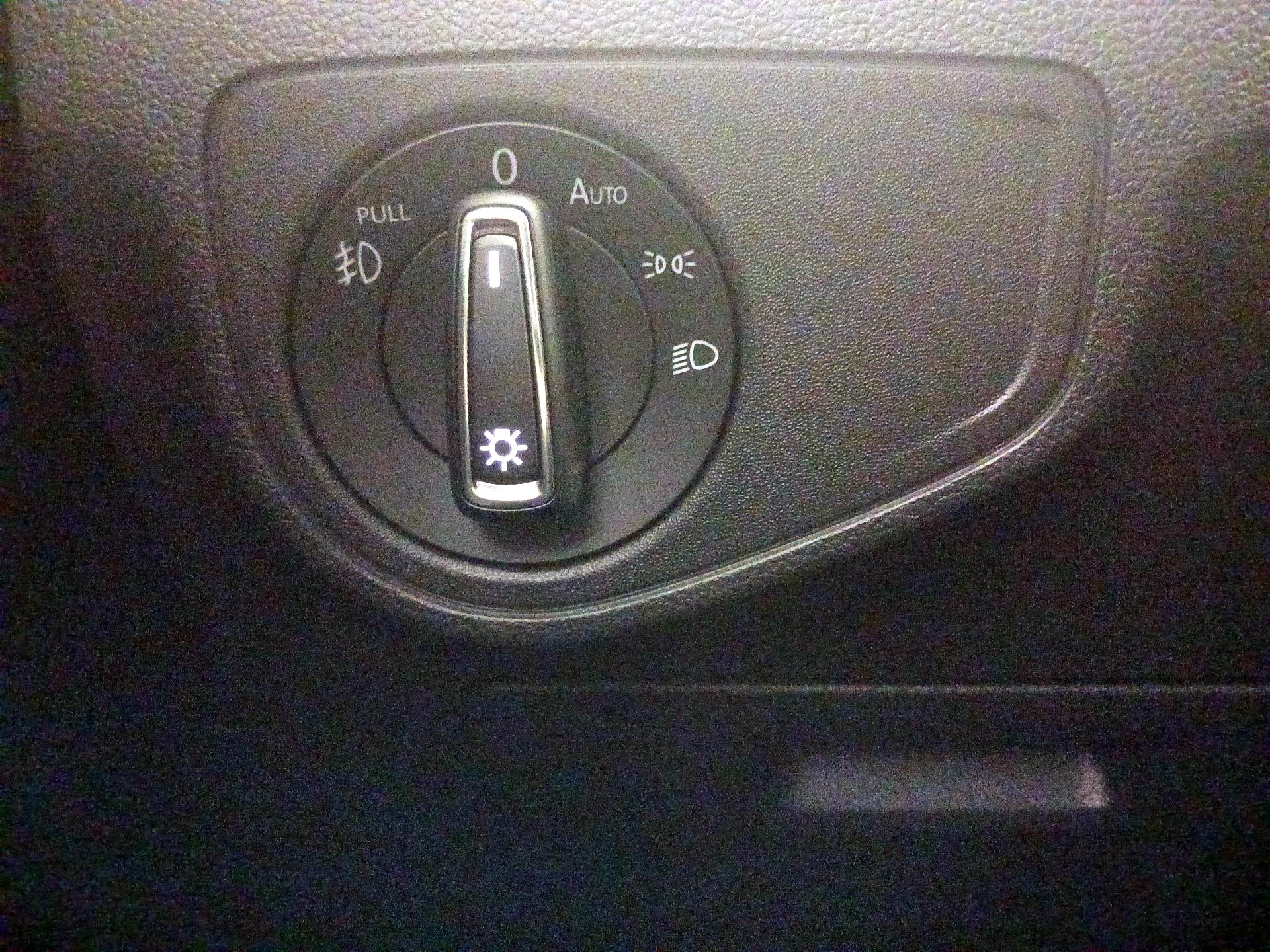 Thumbnail: 2018 Volkswagen Atlas - 13