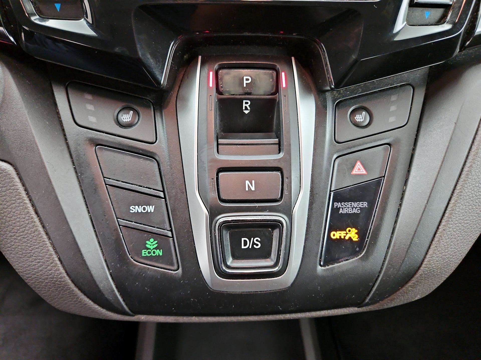 Thumbnail: 2019 Honda Odyssey - 18