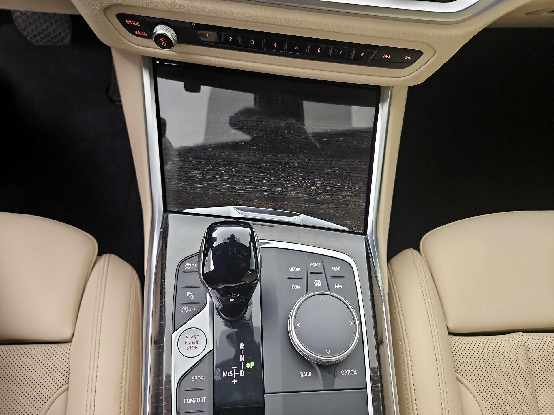 Thumbnail: 2022 BMW 3 Series - 18