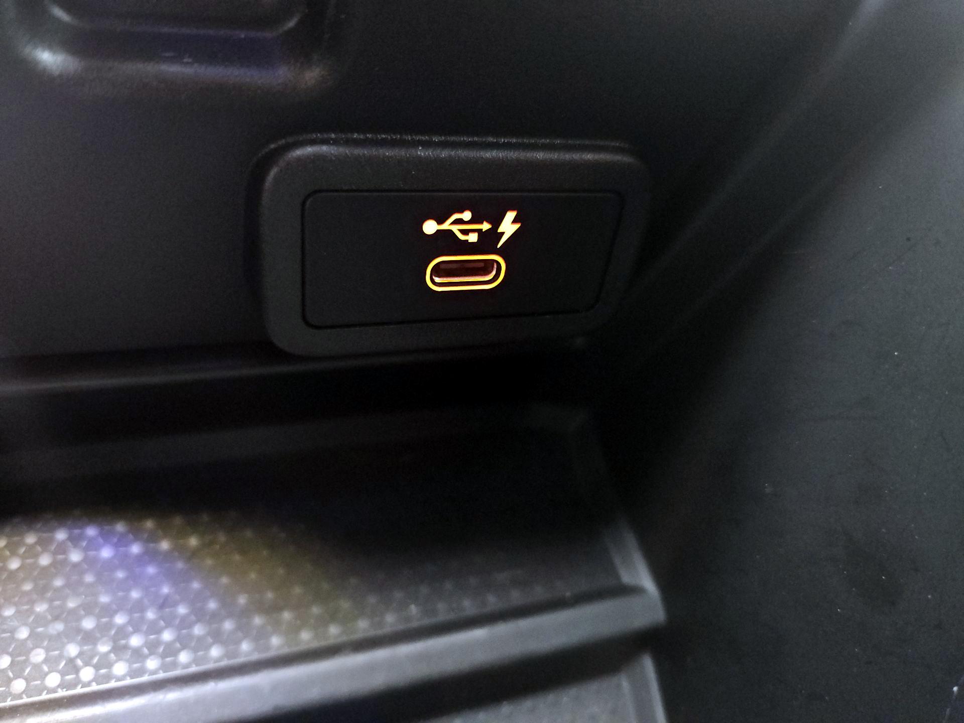 Thumbnail: 2022 BMW 3 Series - 19