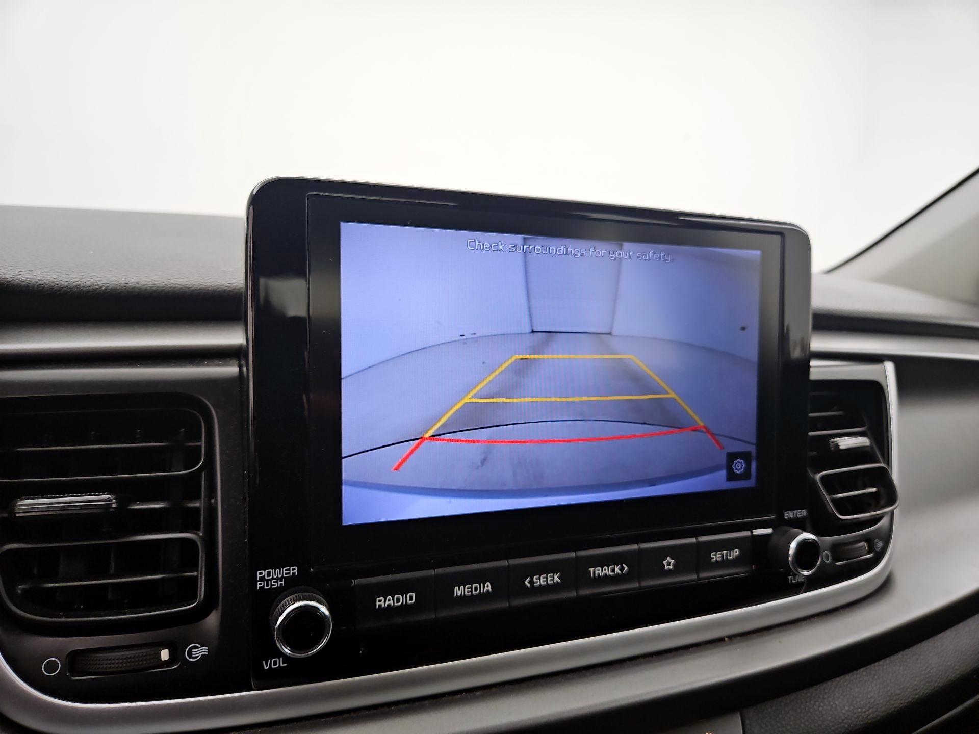 Thumbnail: 2021 Kia Rio - 14