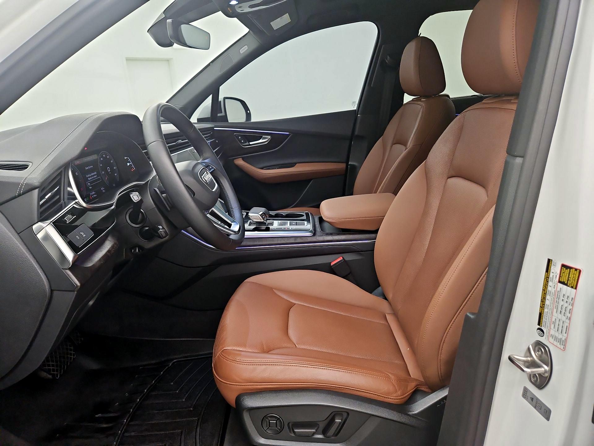 Thumbnail: 2023 Audi Q7 - 11