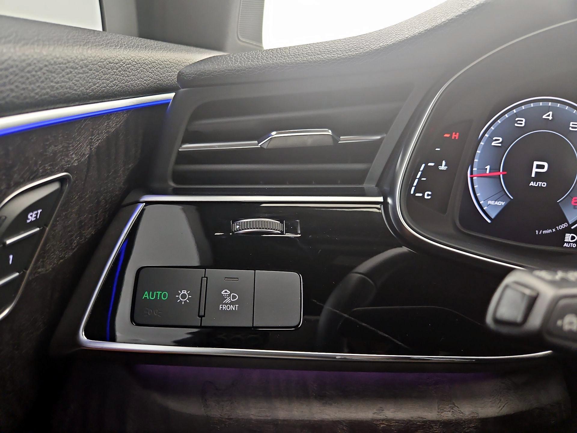 Thumbnail: 2023 Audi Q7 - 13