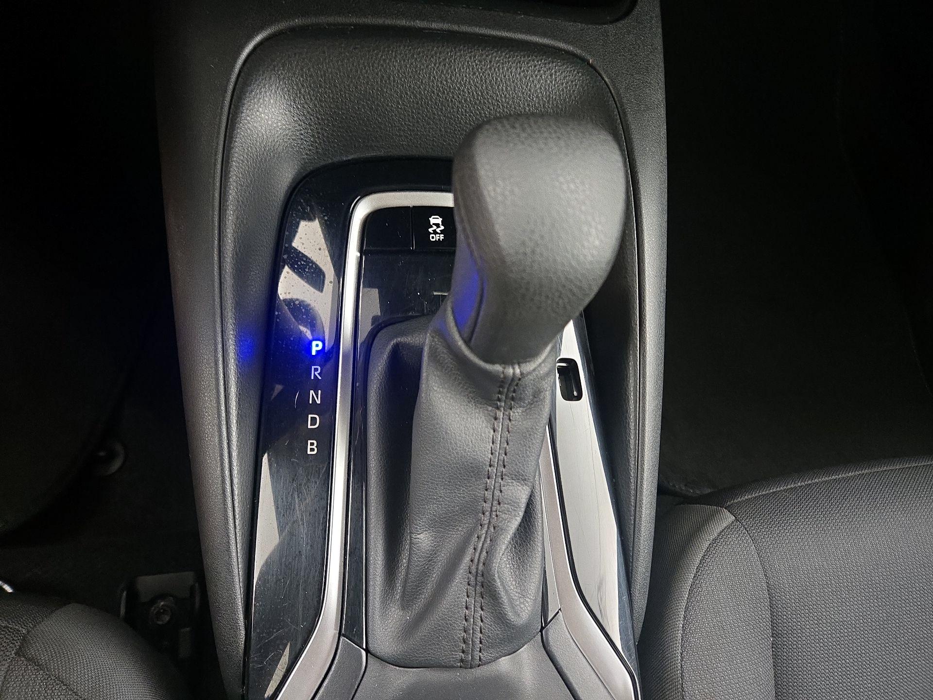 Thumbnail: 2023 Toyota Corolla - 17