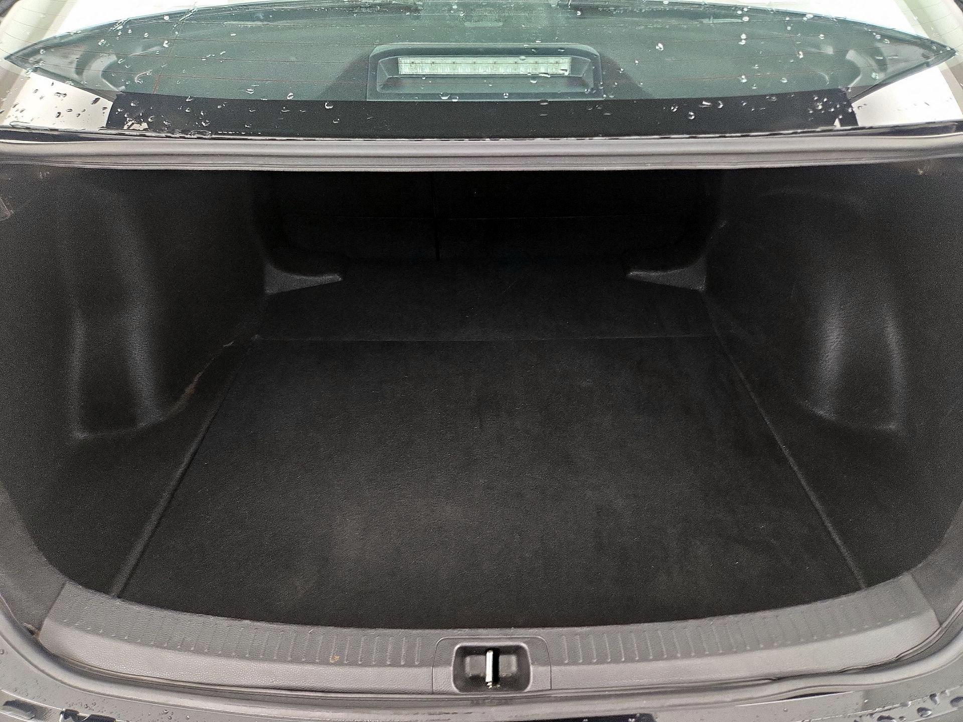 Thumbnail: 2023 Toyota Corolla - 20