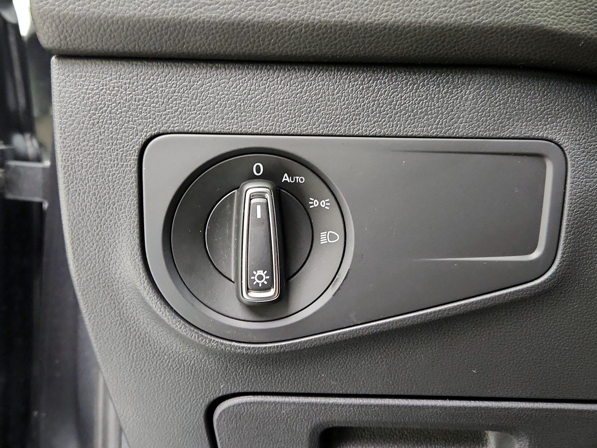 Thumbnail: 2024 Volkswagen Tiguan - 13