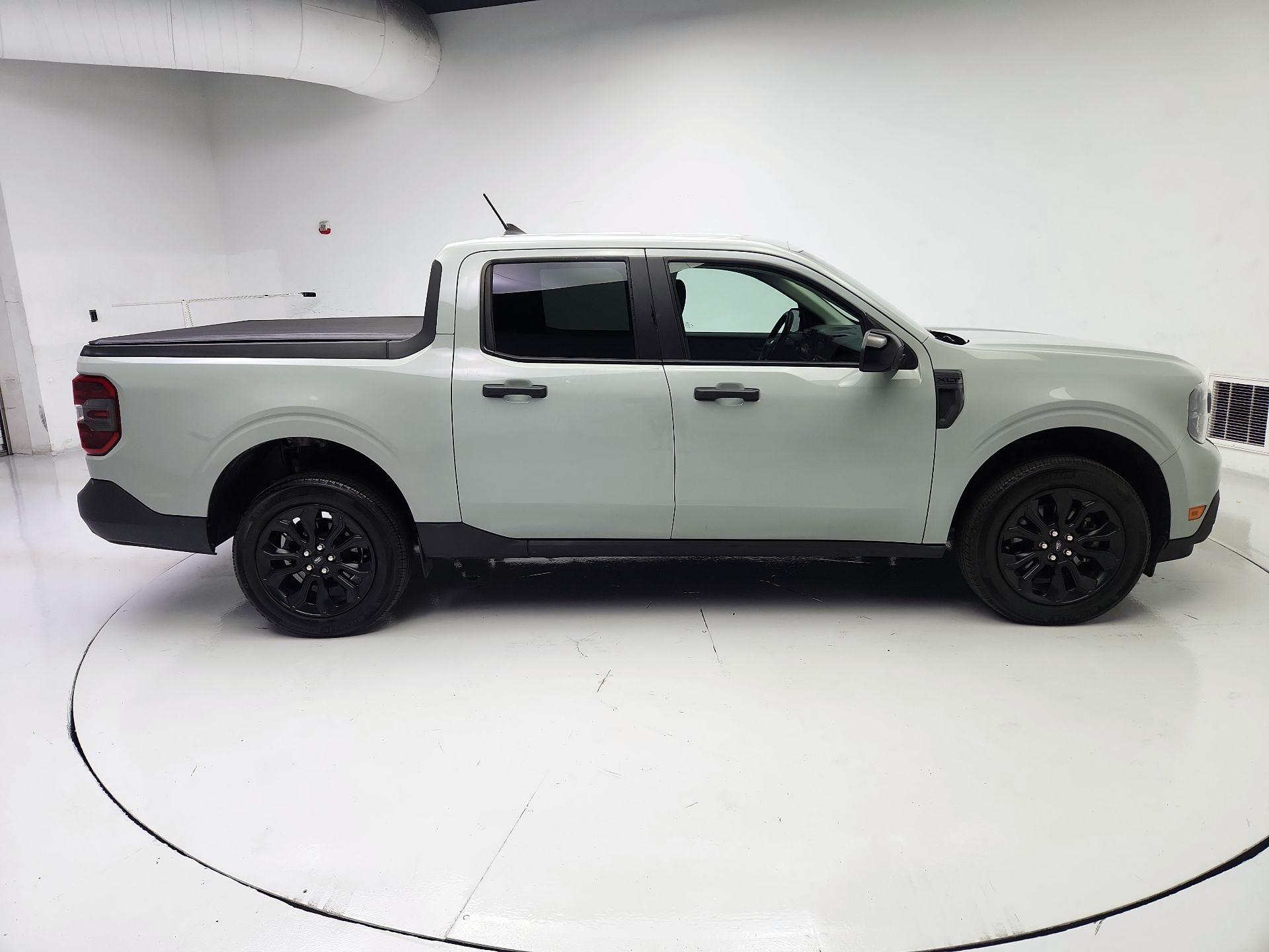 Thumbnail: 2023 Ford Maverick - 4