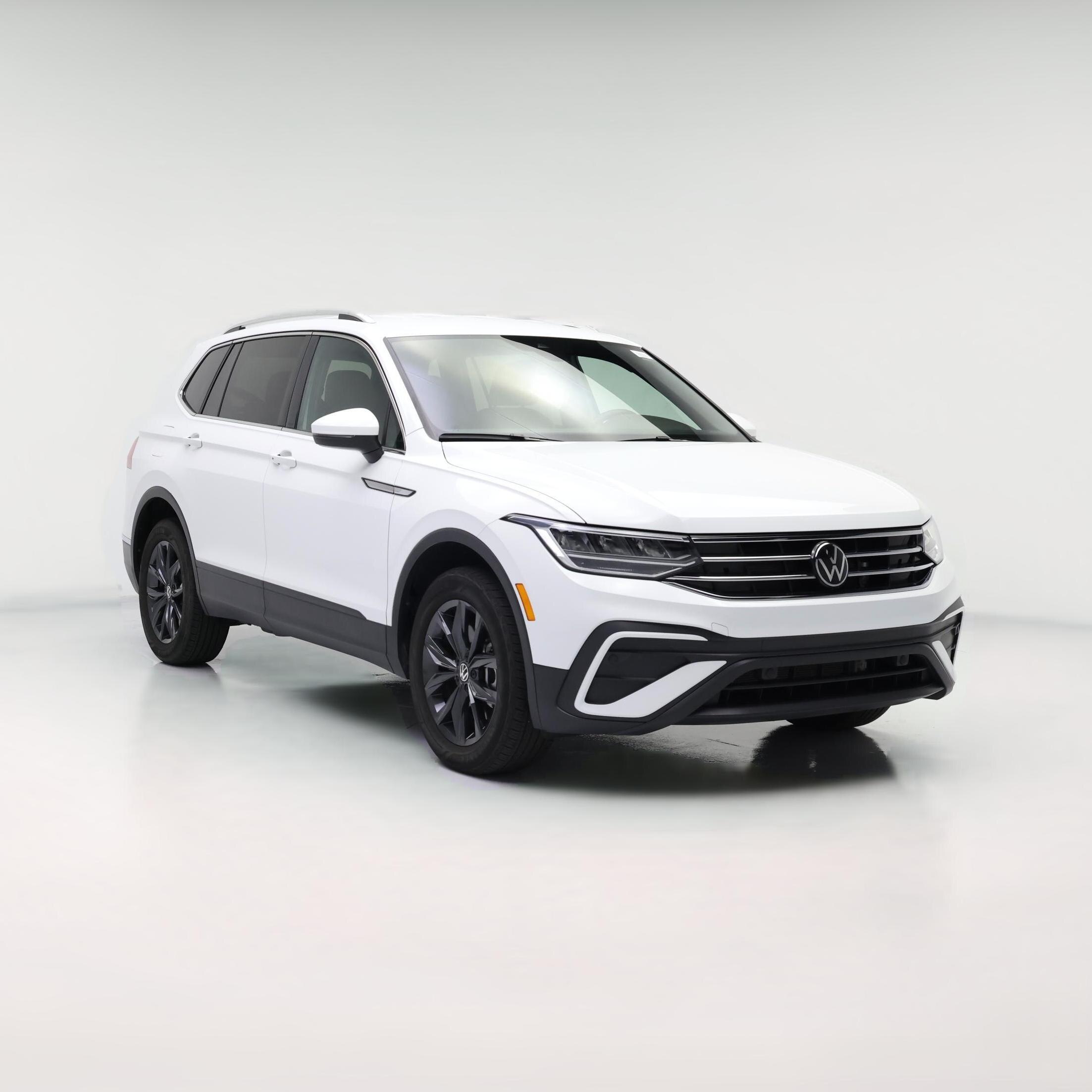Thumbnail: 2024 Volkswagen Tiguan - 1