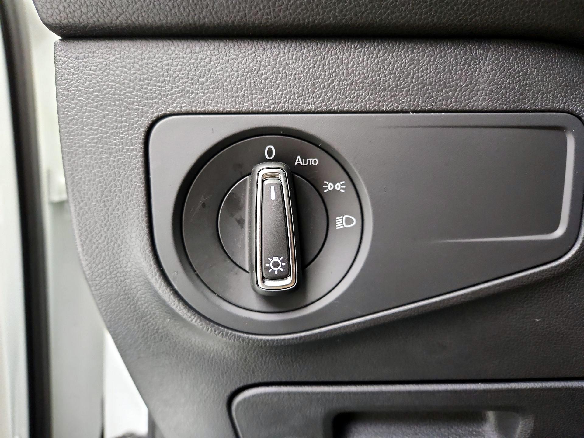 Thumbnail: 2024 Volkswagen Tiguan - 13