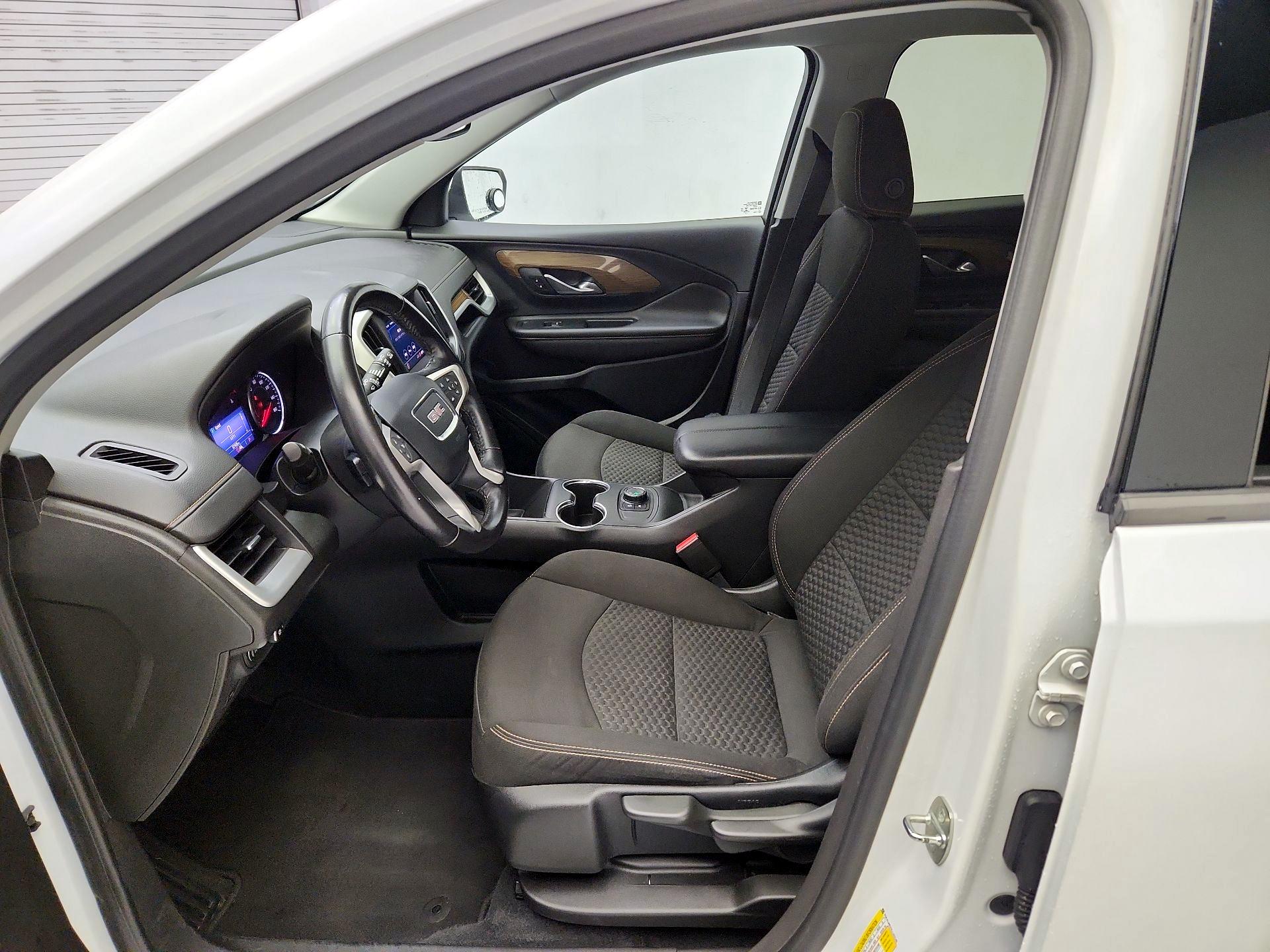 Thumbnail: 2020 GMC Terrain - 11