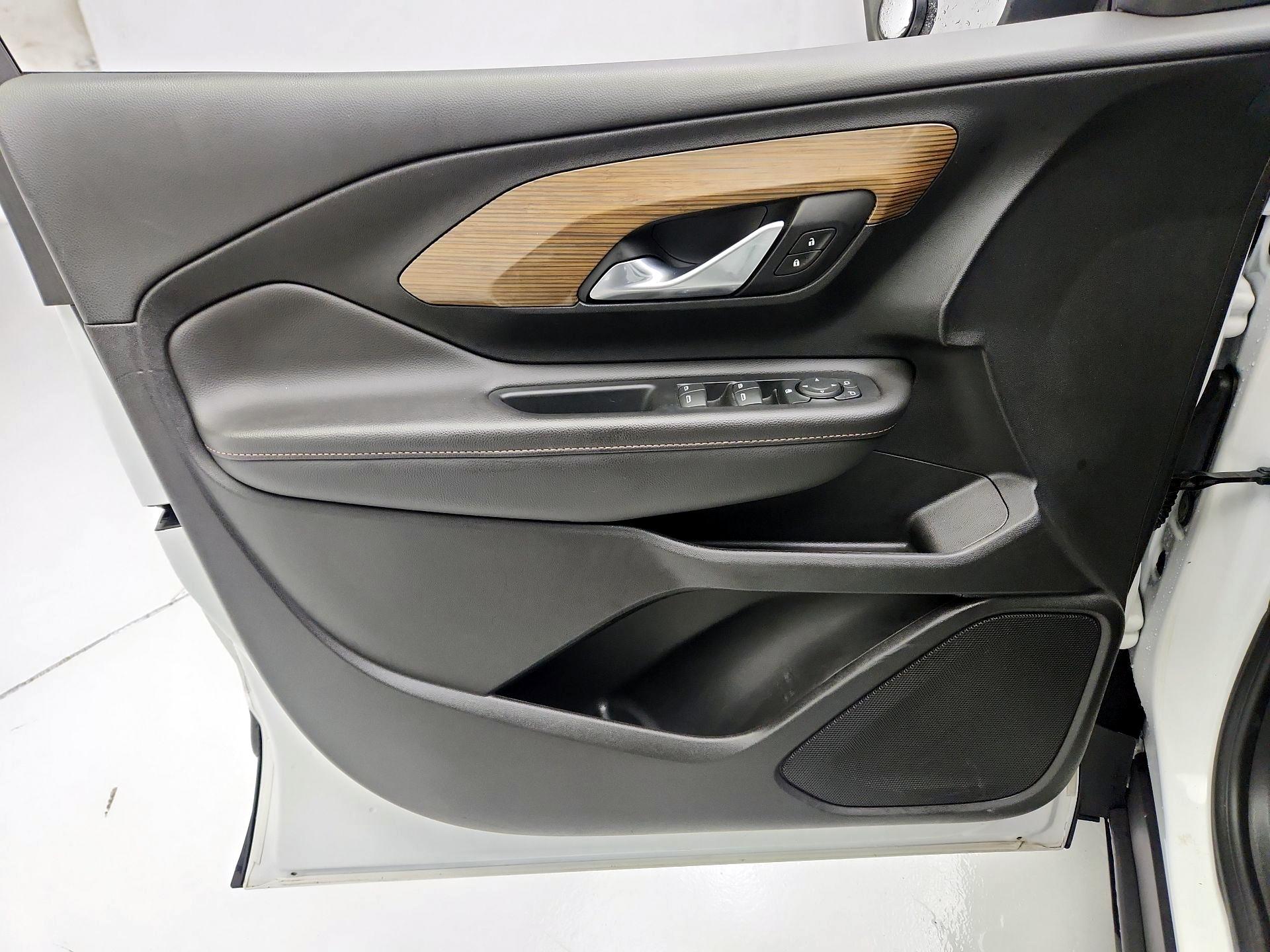 Thumbnail: 2020 GMC Terrain - 12