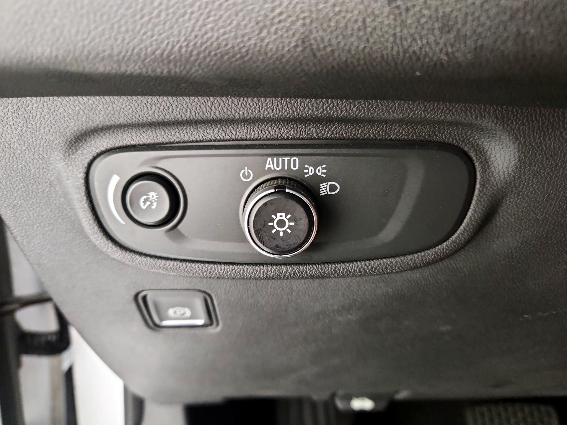 Thumbnail: 2020 GMC Terrain - 13