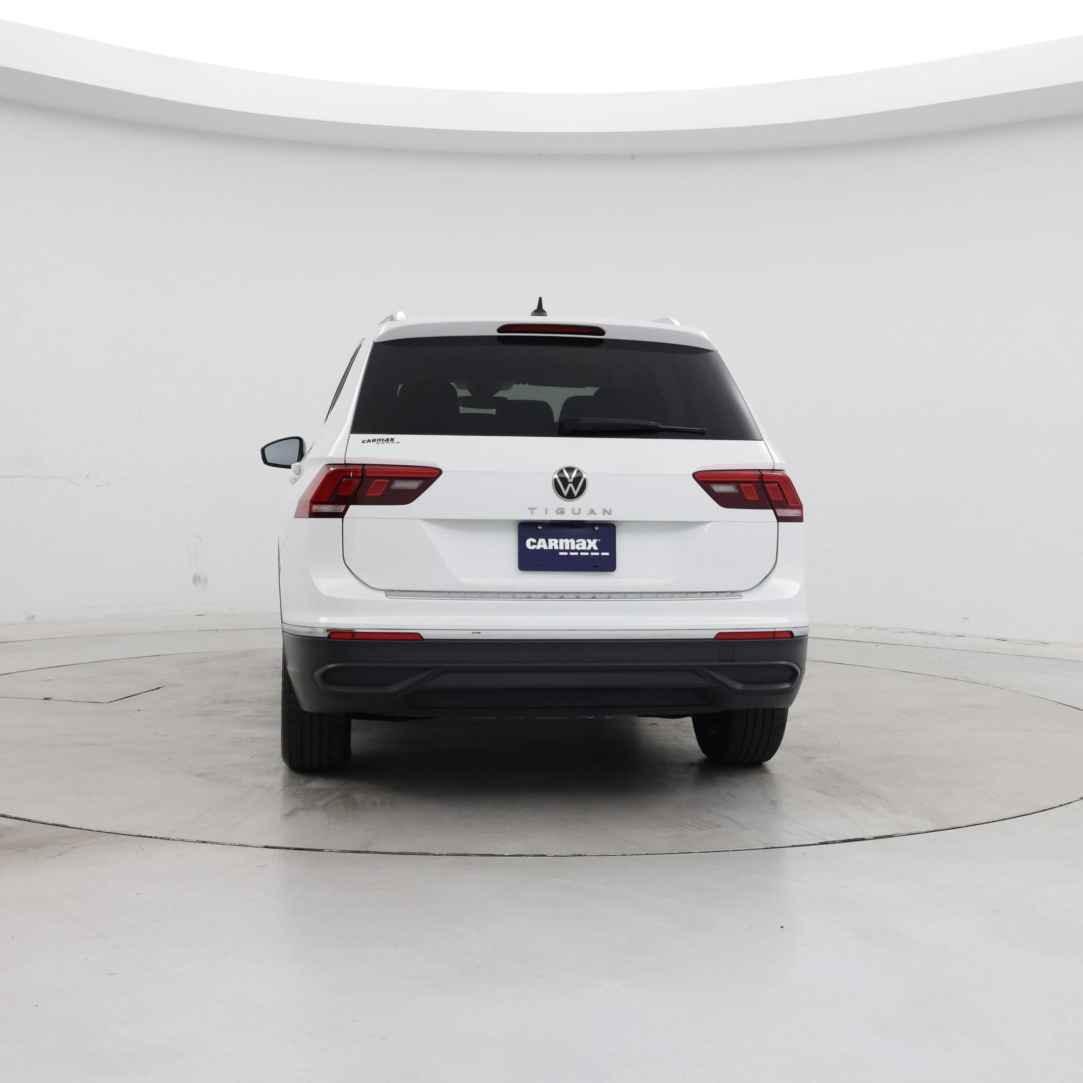 Thumbnail: 2024 Volkswagen Tiguan - 6