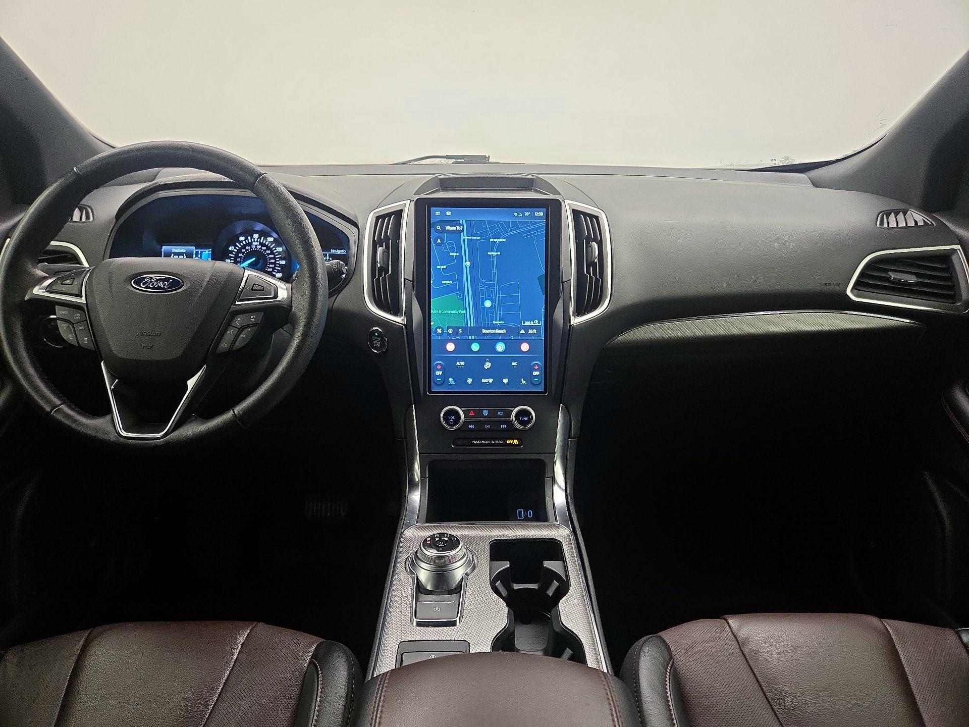 Thumbnail: 2022 Ford Edge - 9