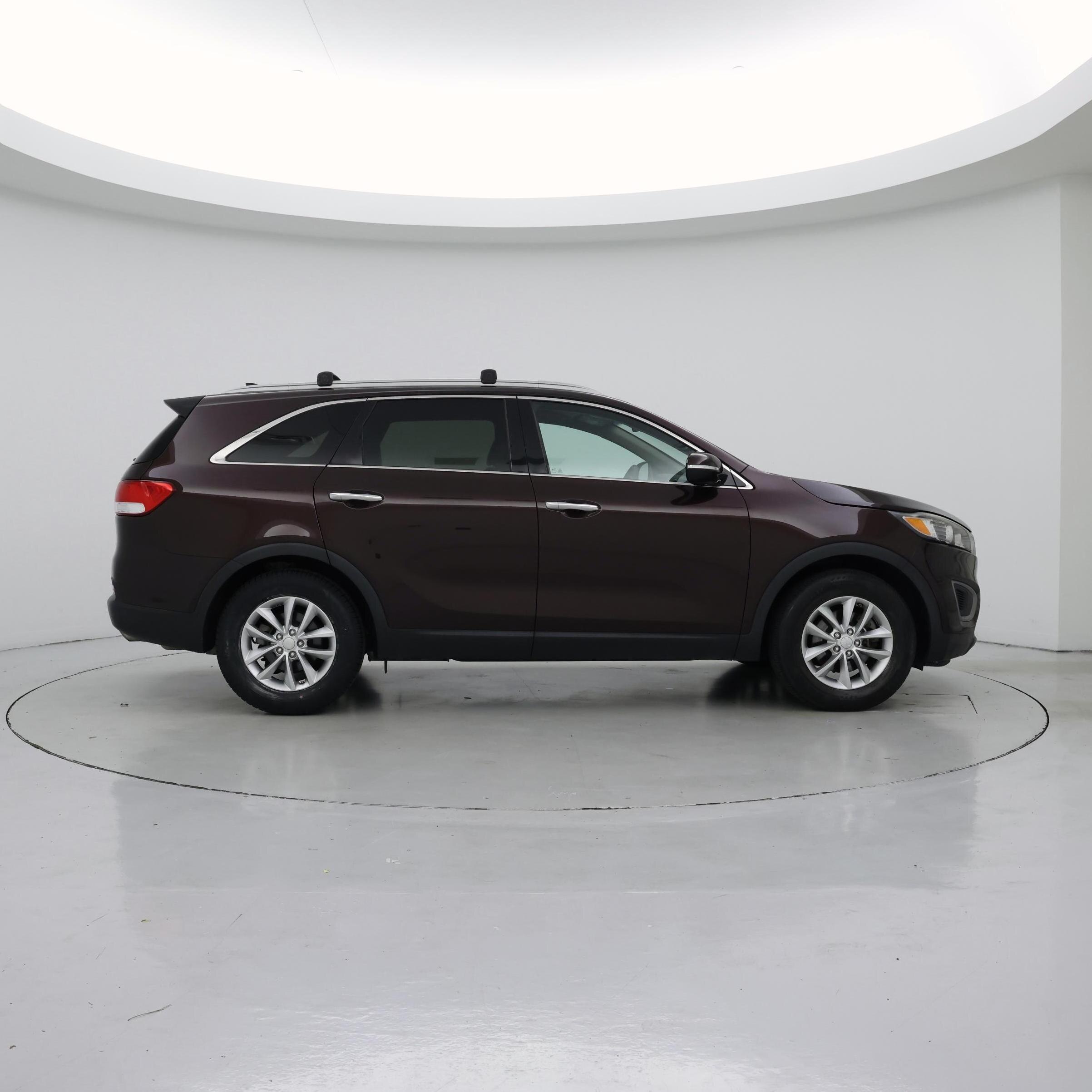 Thumbnail: 2016 Kia Sorento - 7