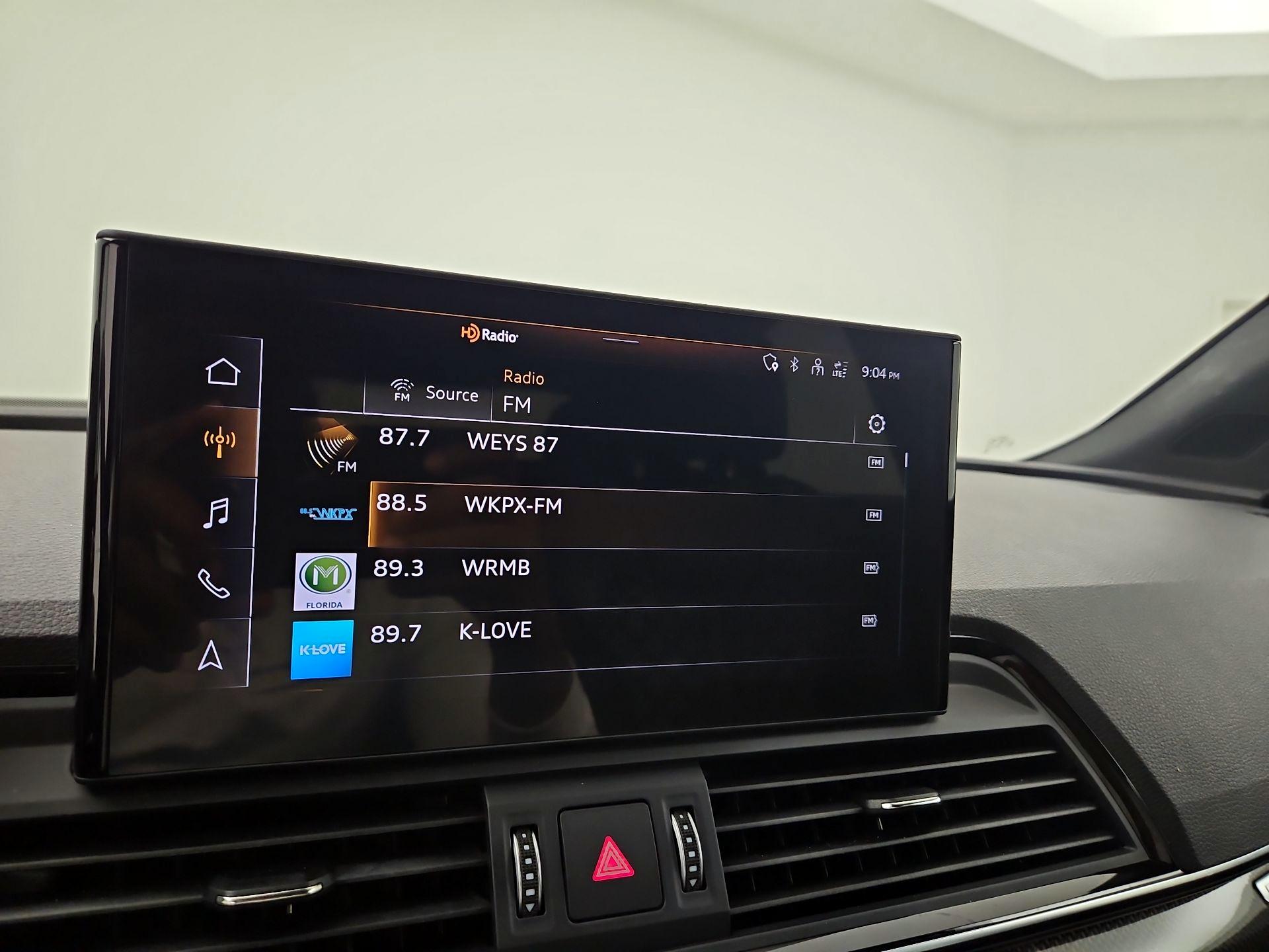 Thumbnail: 2023 Audi SQ5 - 15