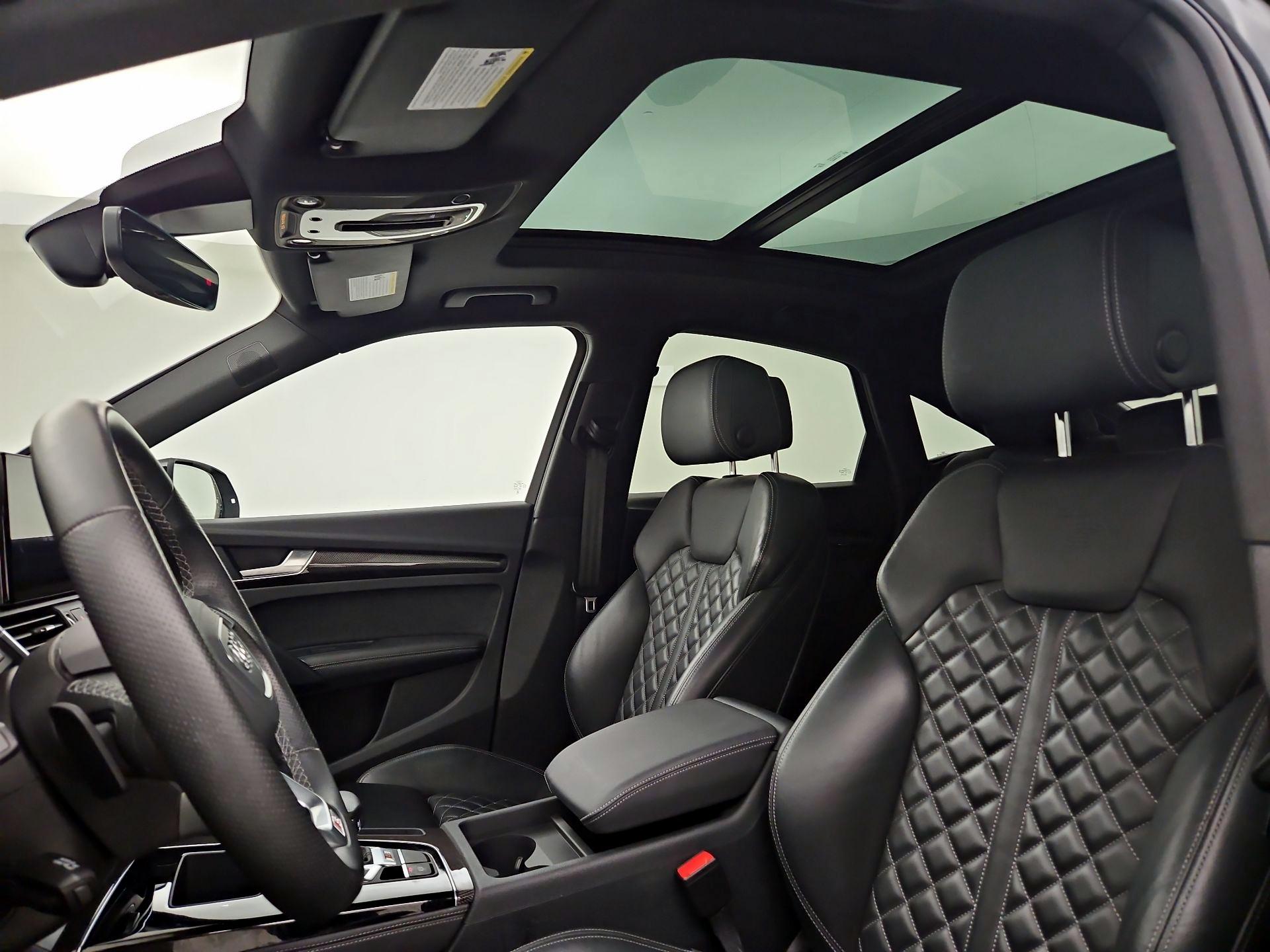 Thumbnail: 2023 Audi SQ5 - 19