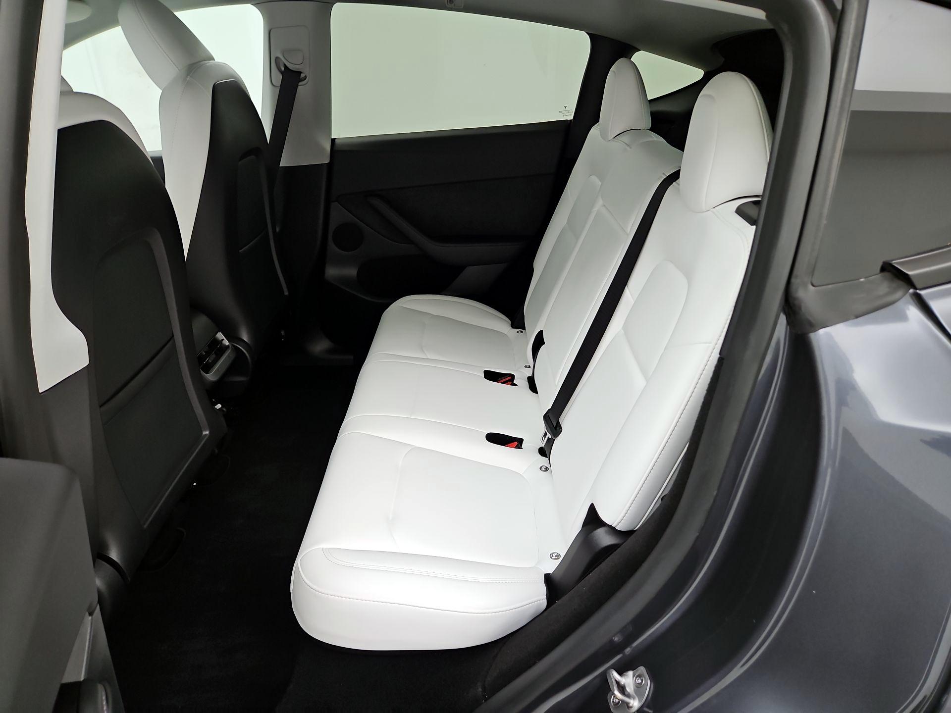 Thumbnail: 2023 Tesla Model Y - 19