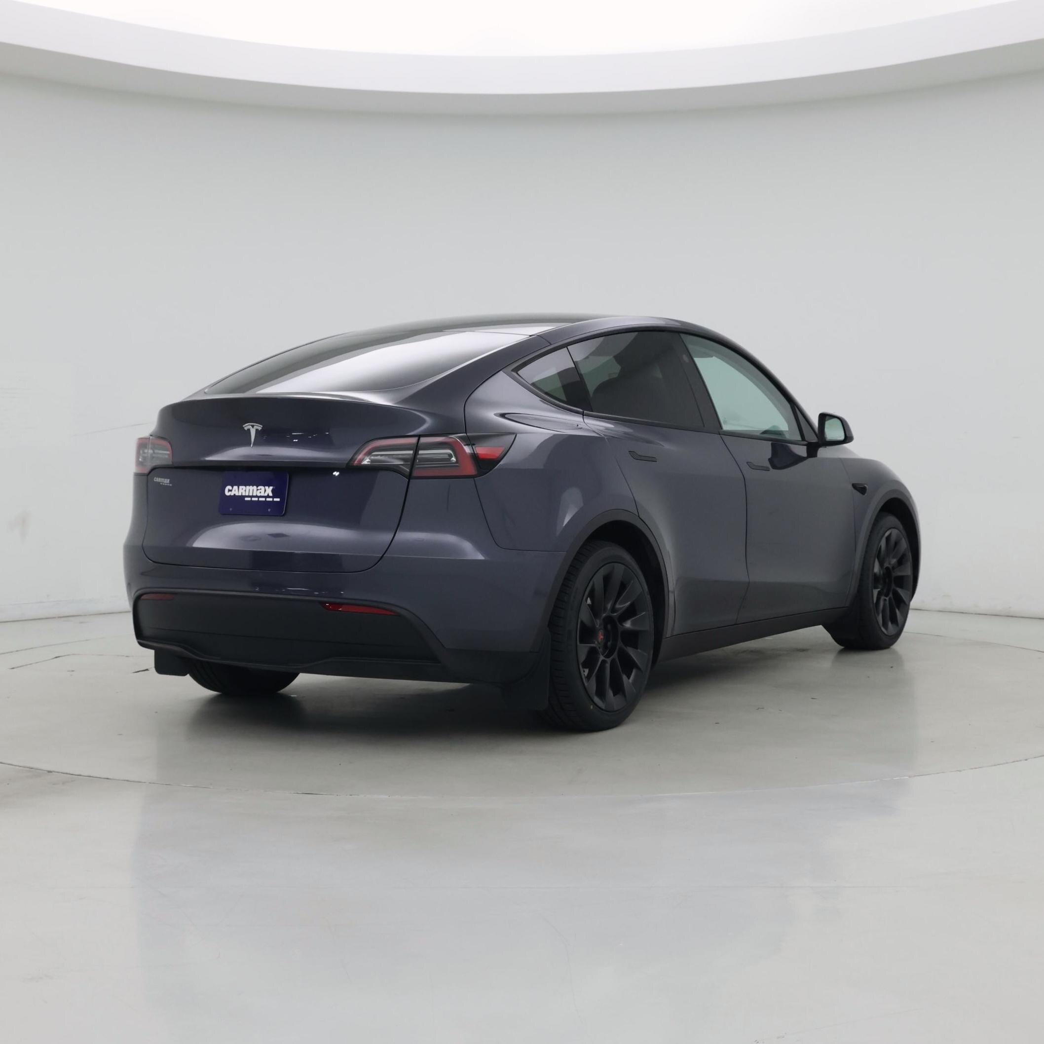 Thumbnail: 2023 Tesla Model Y - 8