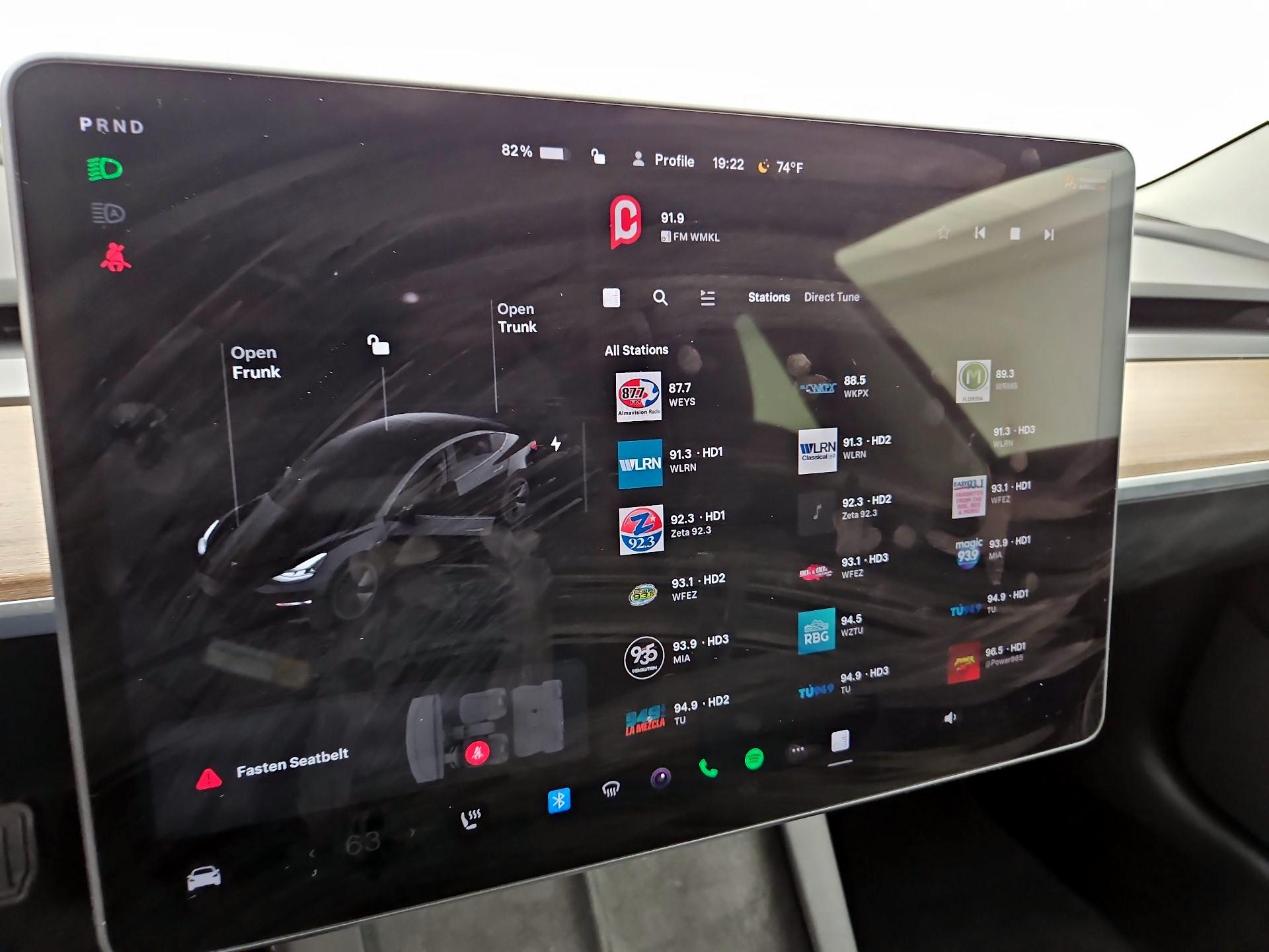 Thumbnail: 2022 Tesla Model 3 - 15