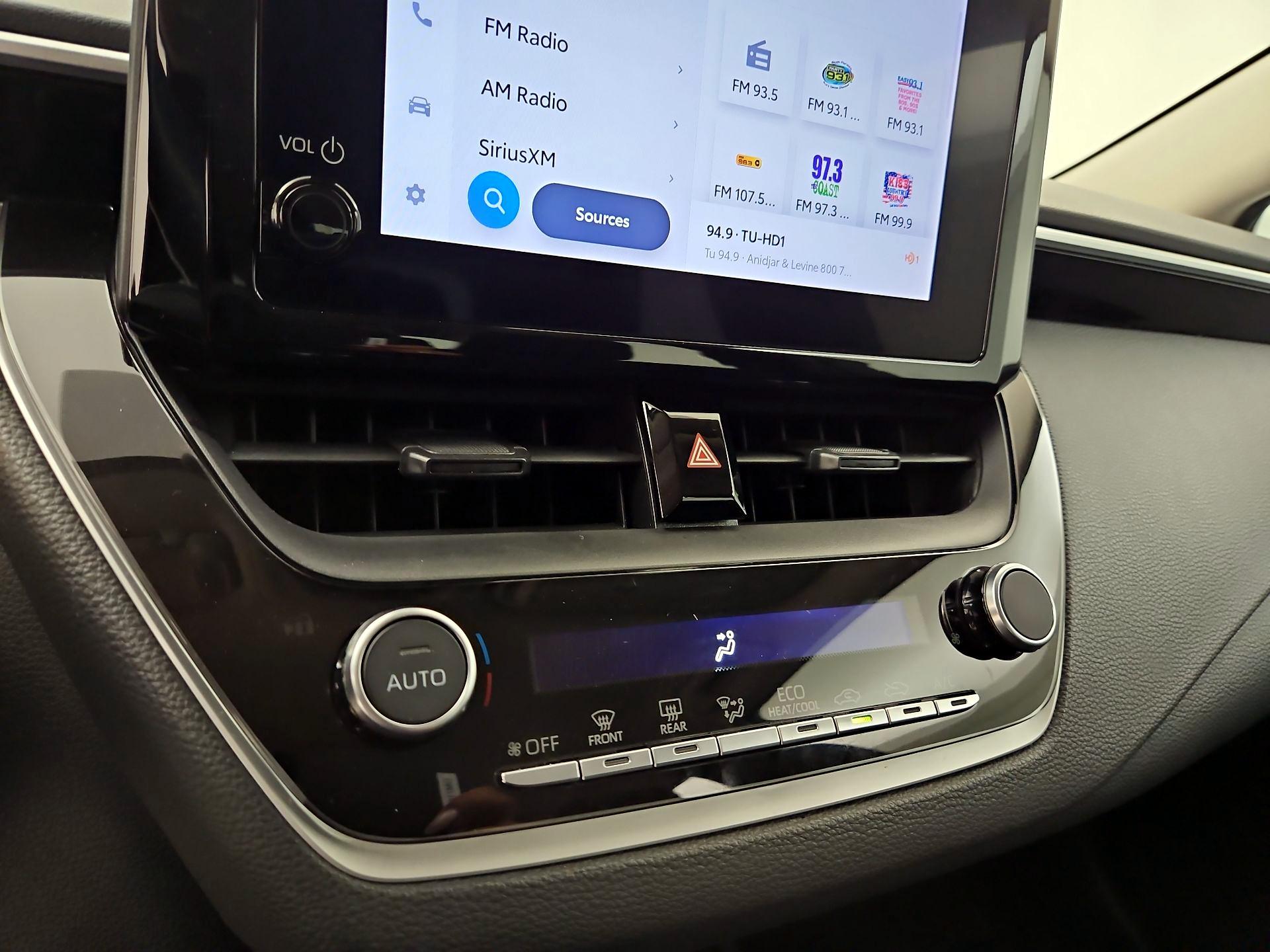 Thumbnail: 2023 Toyota Corolla - 16