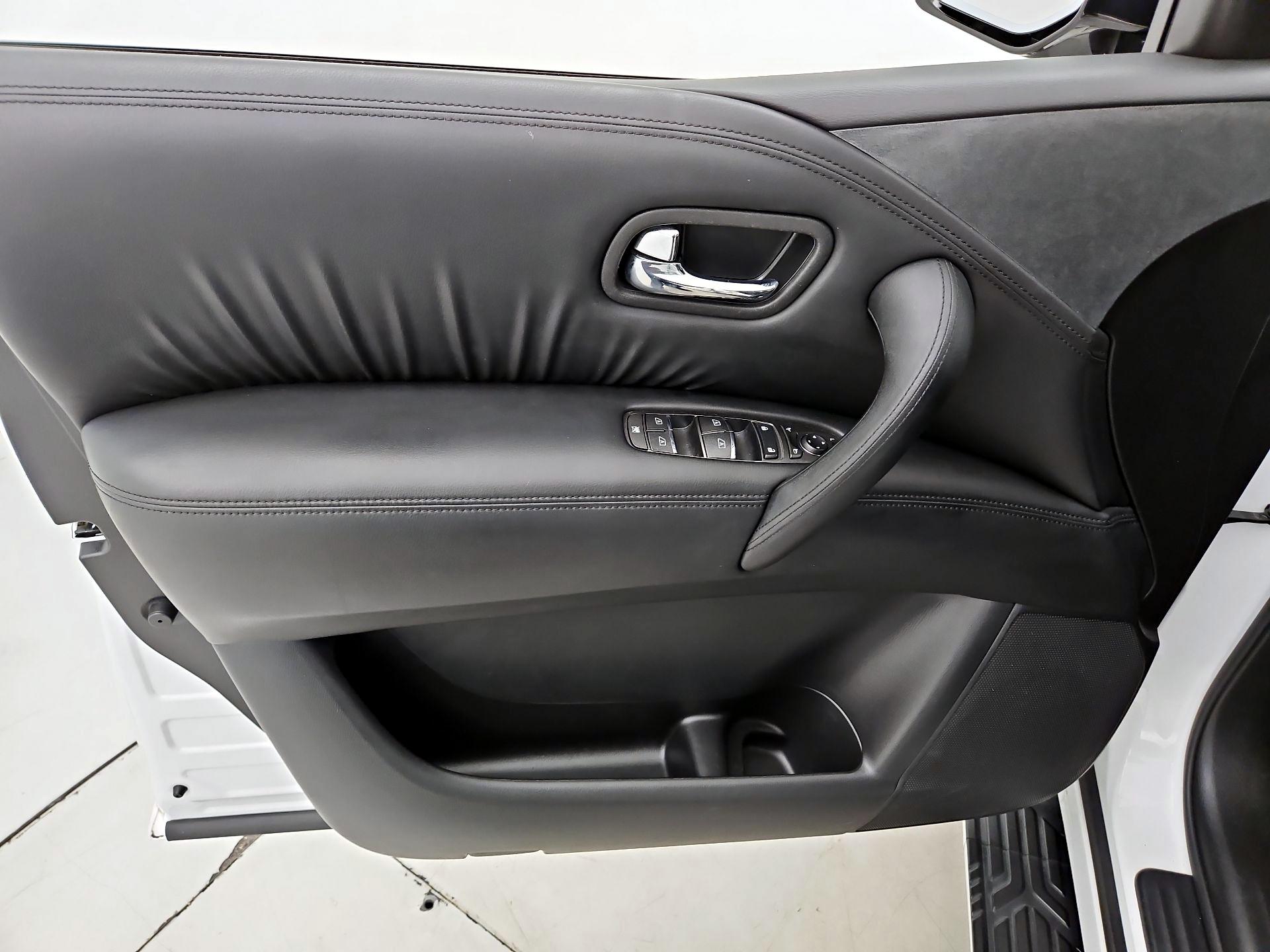 Thumbnail: 2022 Nissan Armada - 12