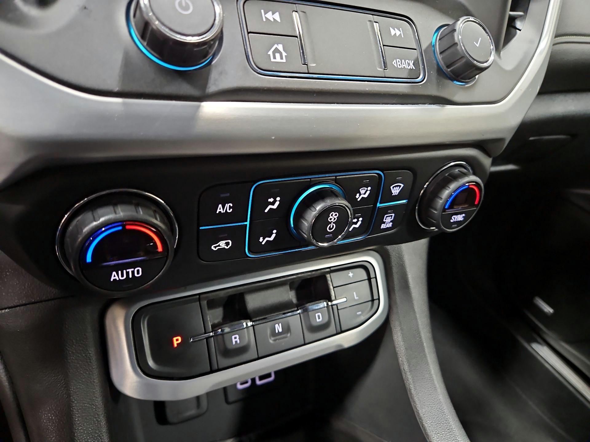 Thumbnail: 2021 GMC Acadia - 17