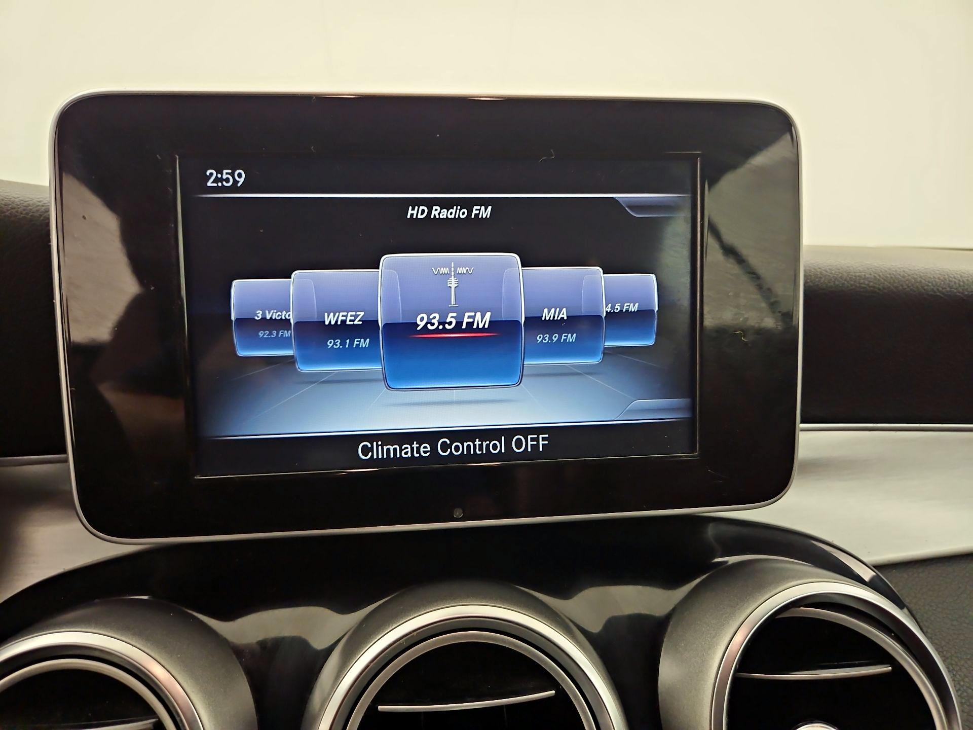 Thumbnail: 2017 Mercedes-Benz C-Class - 15