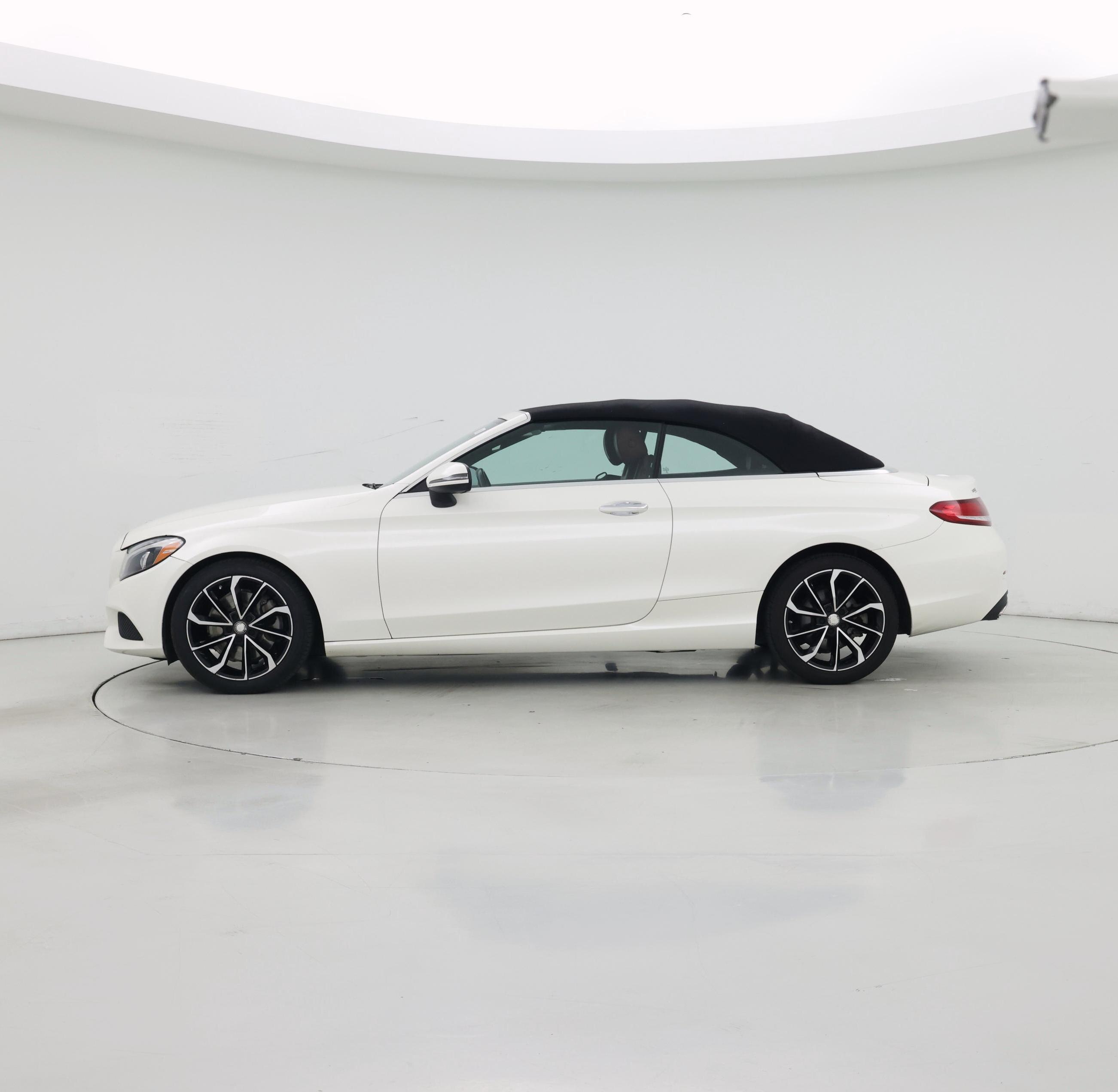 Thumbnail: 2017 Mercedes-Benz C-Class - 3