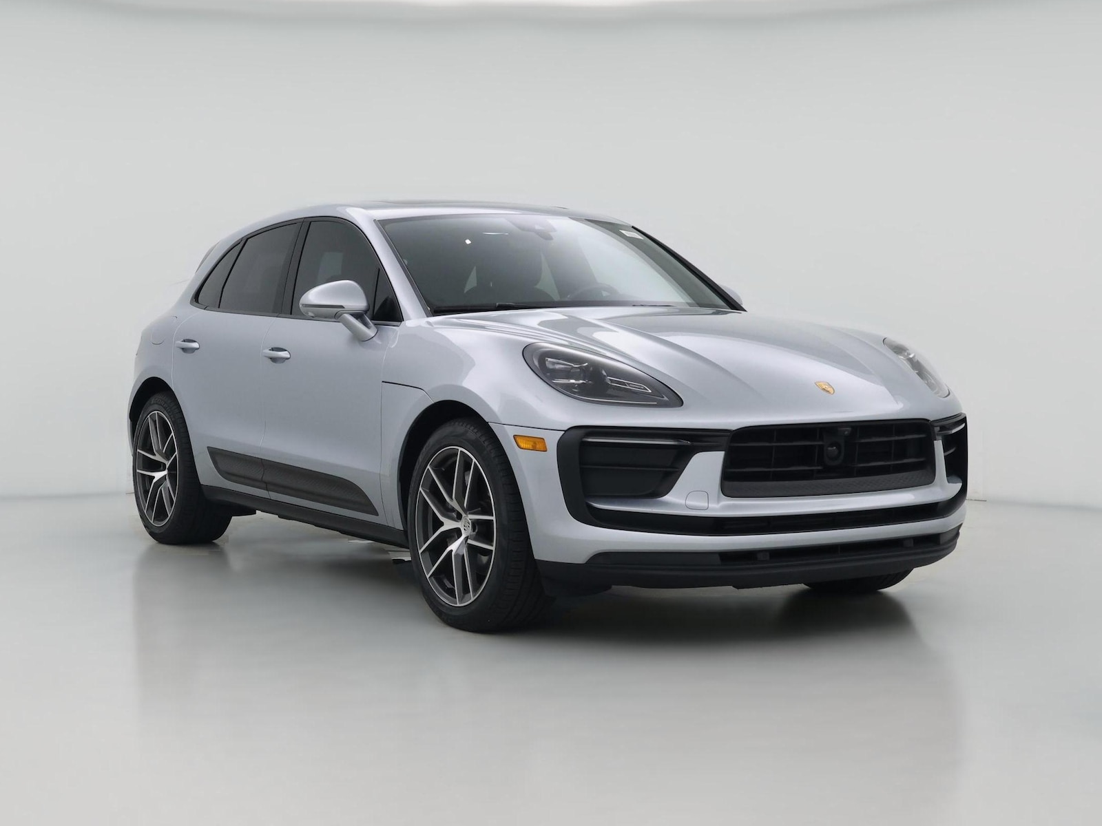 2023 Porsche Macan T