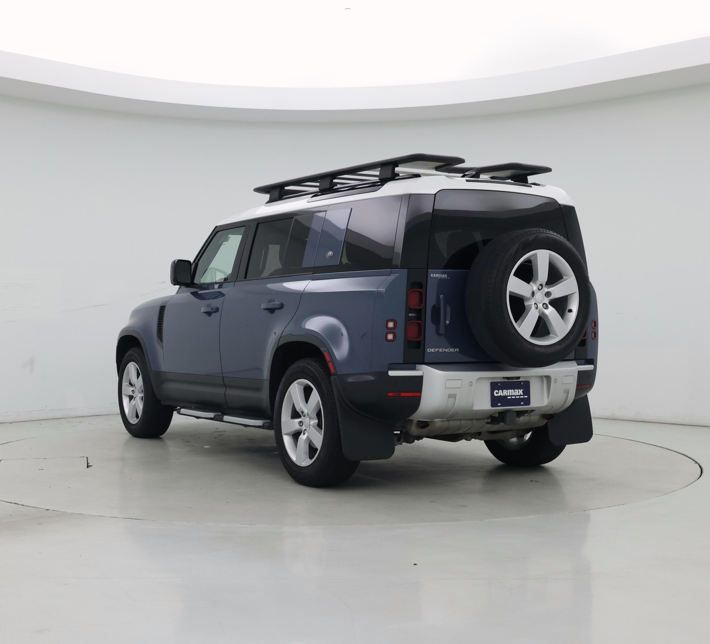 Thumbnail: 2022 Land Rover Defender - 2