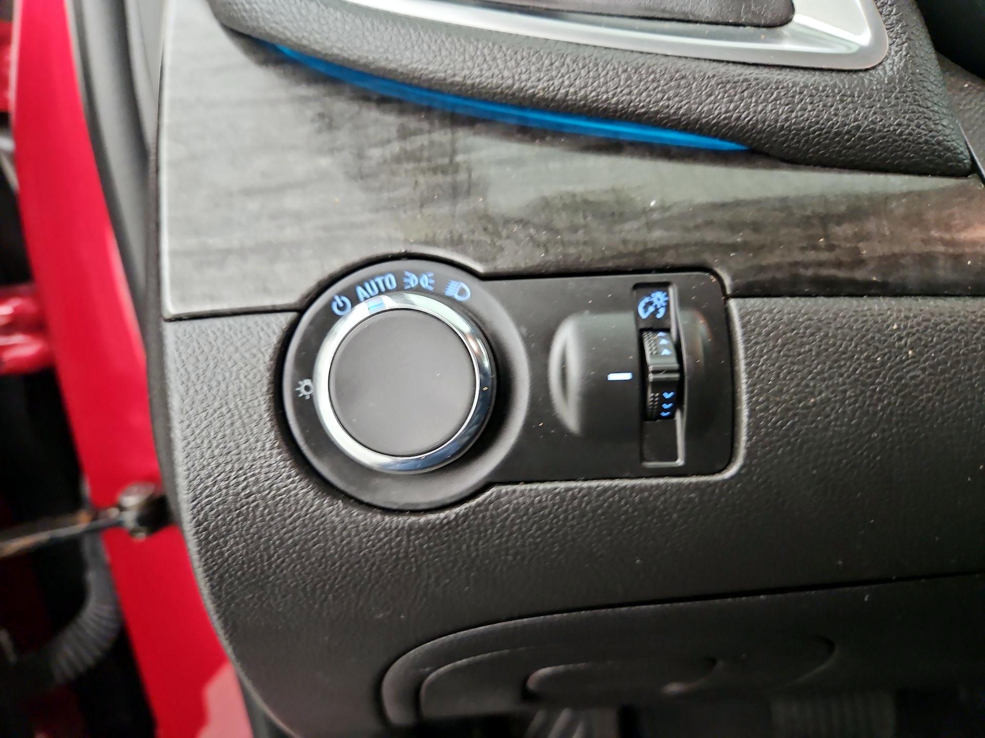 Thumbnail: 2016 Buick Encore - 13