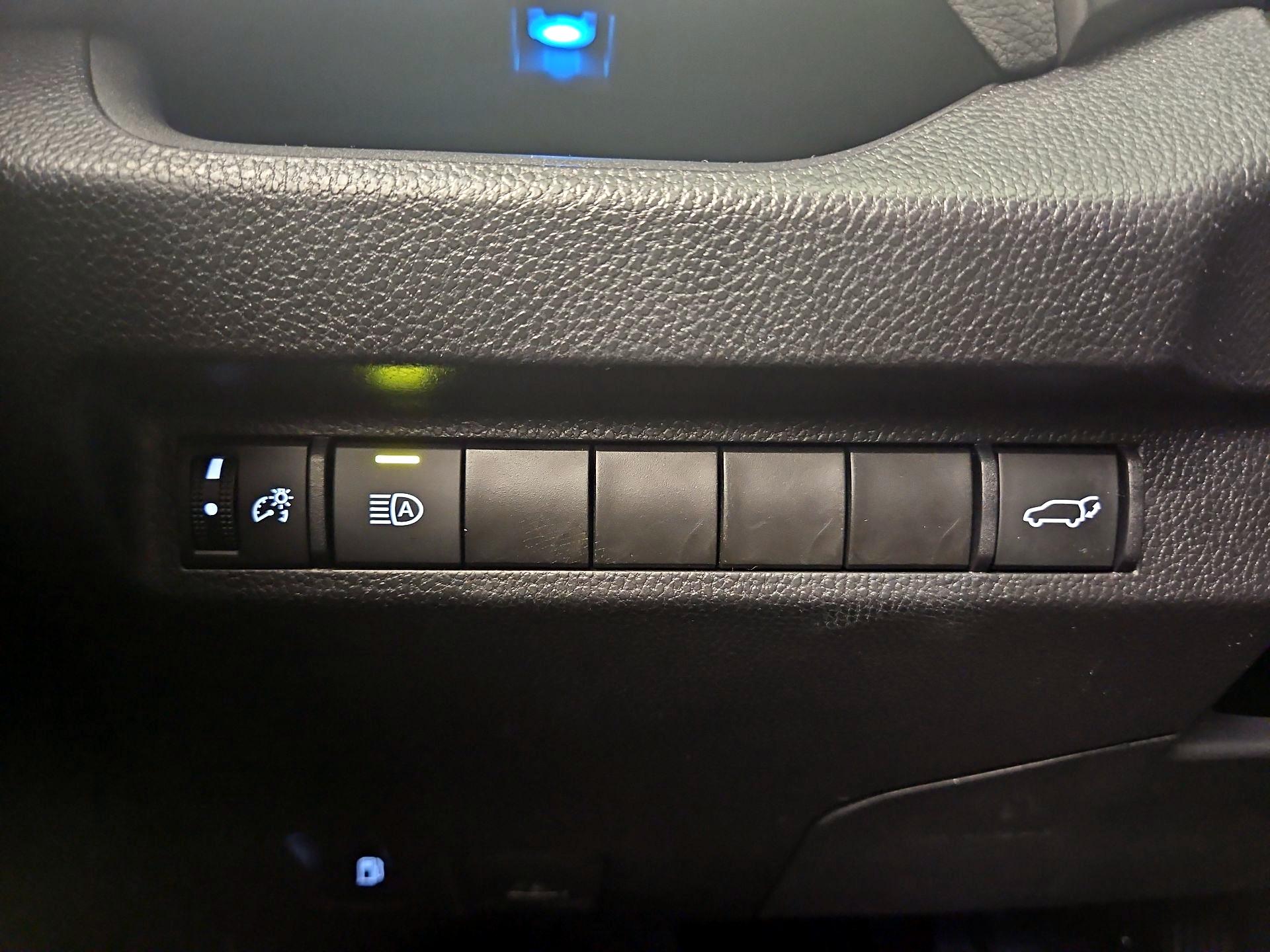 Thumbnail: 2024 Toyota RAV4 - 13