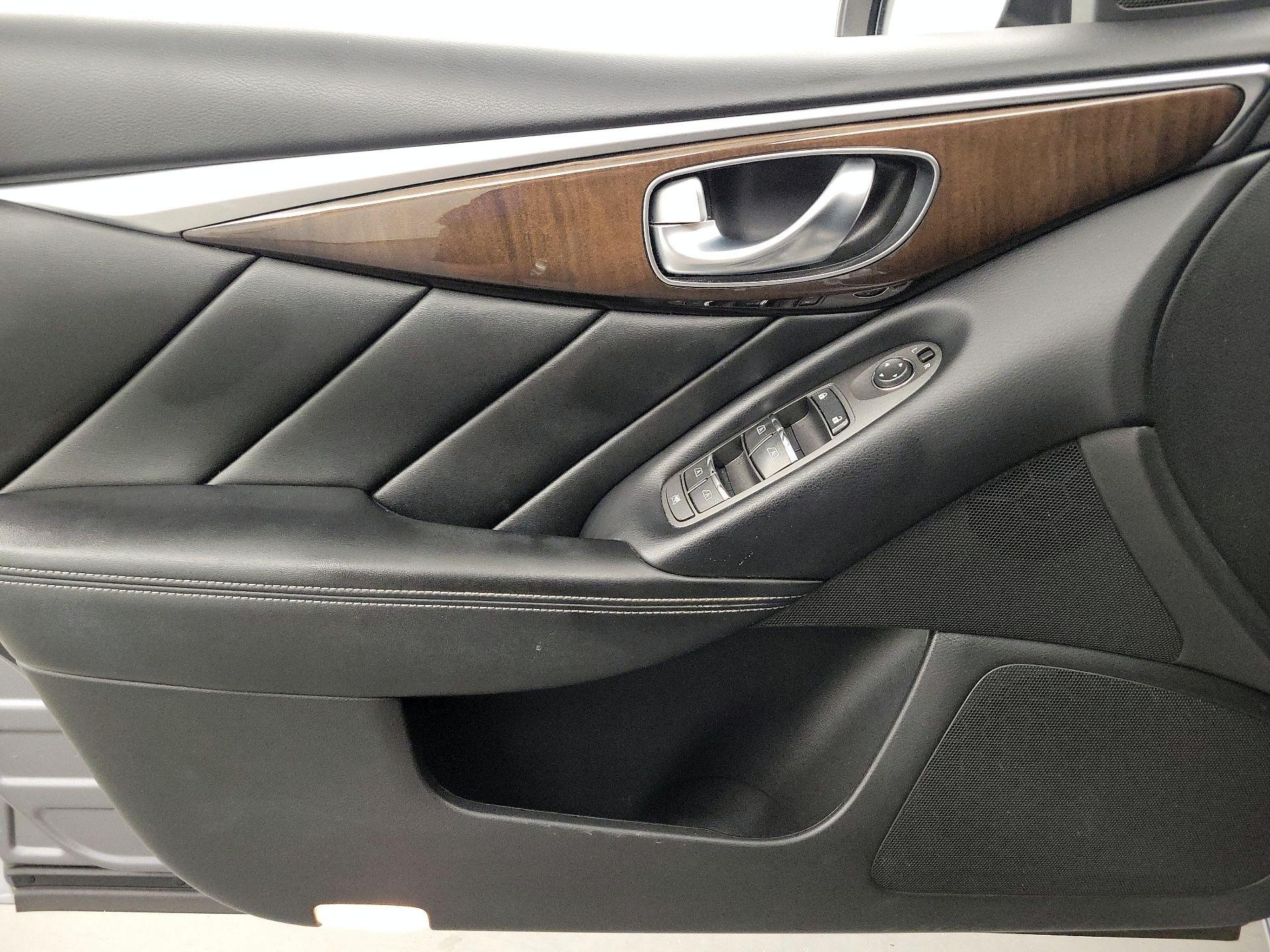 Thumbnail: 2019 INFINITI Q50 - 12