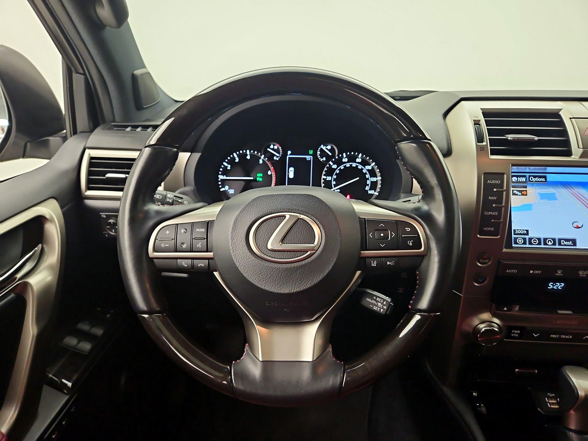Thumbnail: 2021 Lexus GX - 10