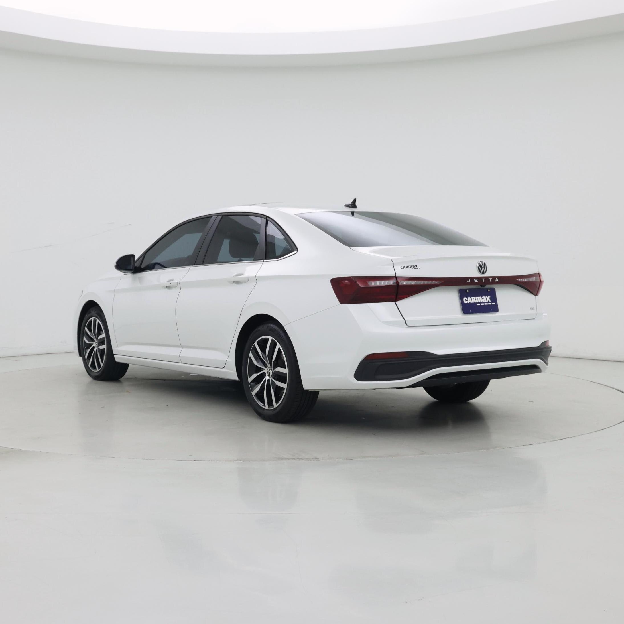 Thumbnail: 2025 Volkswagen Jetta - 2