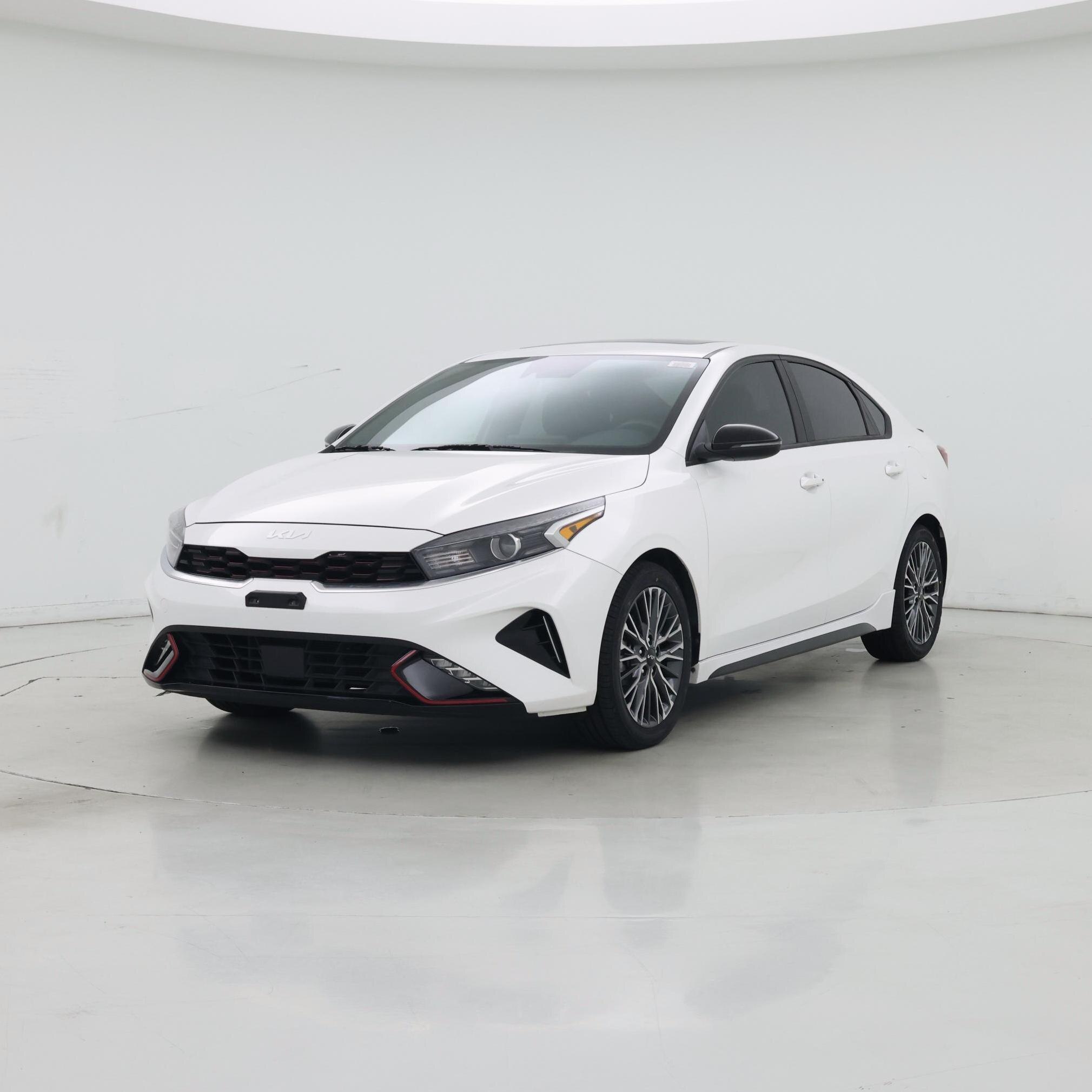 Thumbnail: 2023 Kia Forte - 4