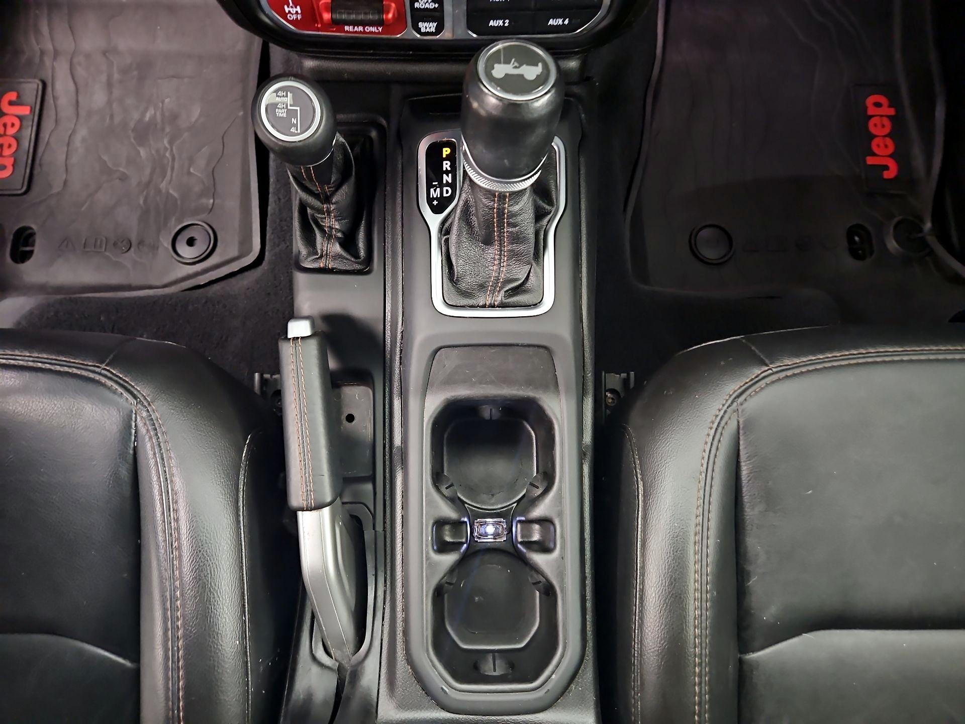 Thumbnail: 2021 Jeep Wrangler - 18