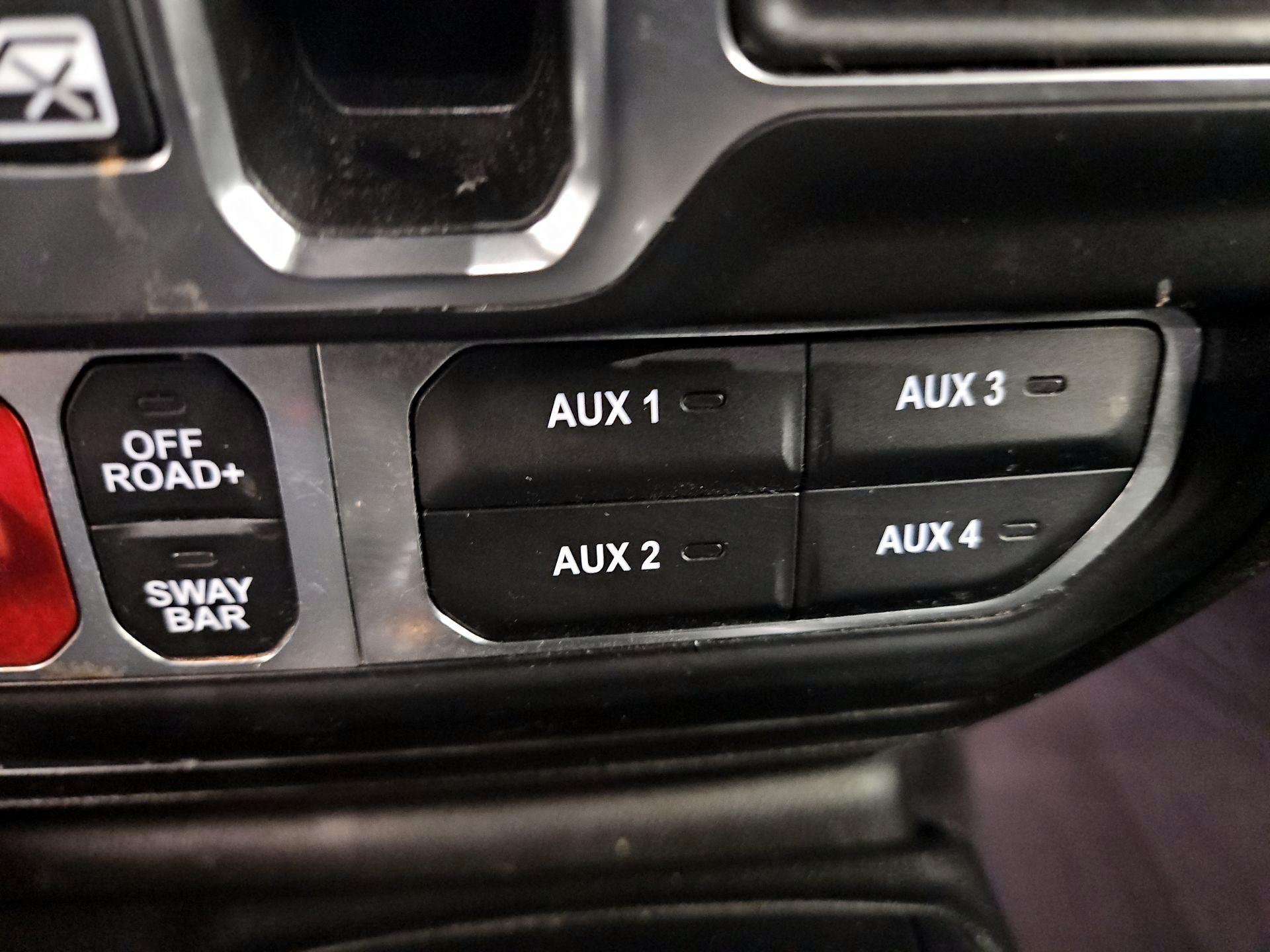 Thumbnail: 2021 Jeep Wrangler - 19