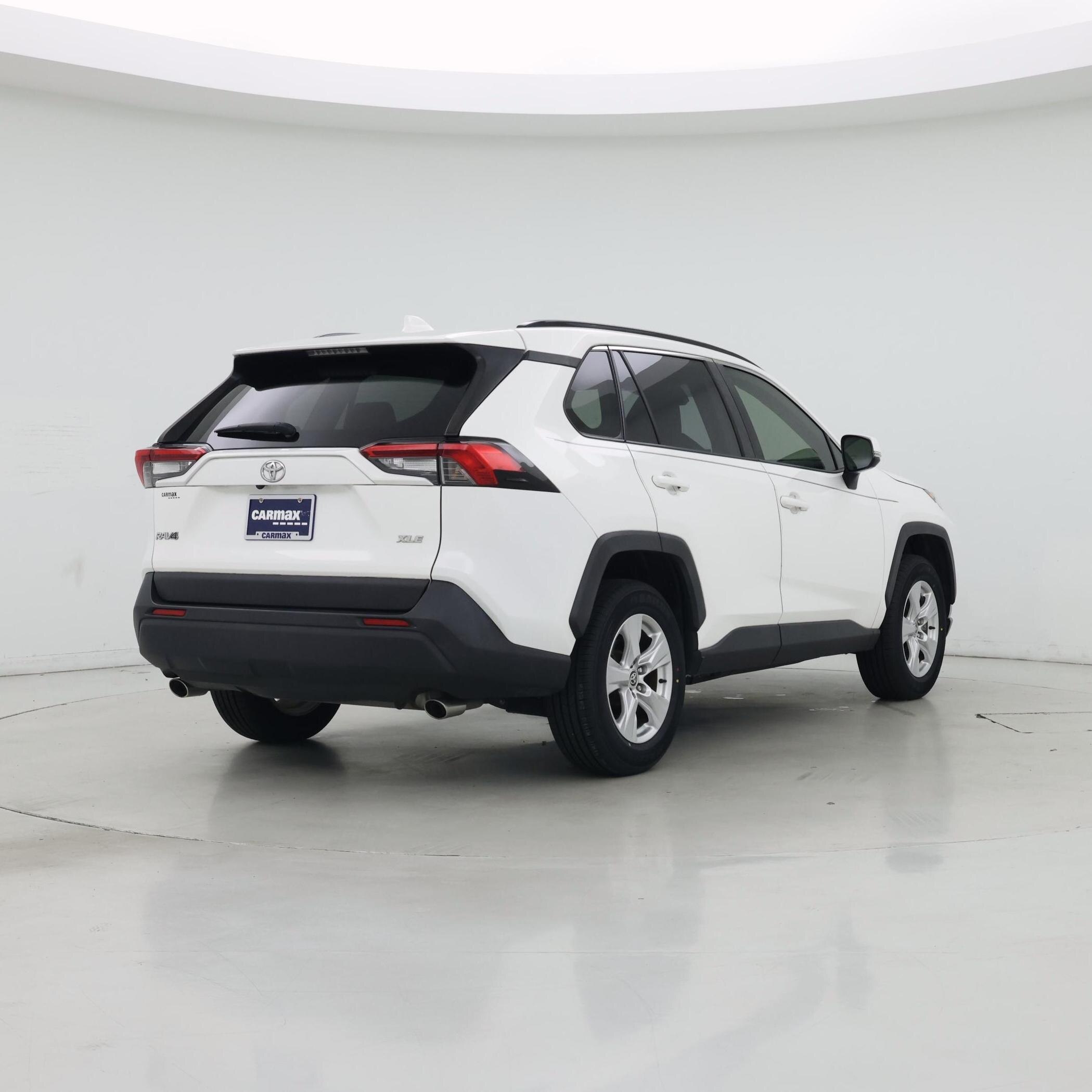 Thumbnail: 2020 Toyota RAV4 - 8
