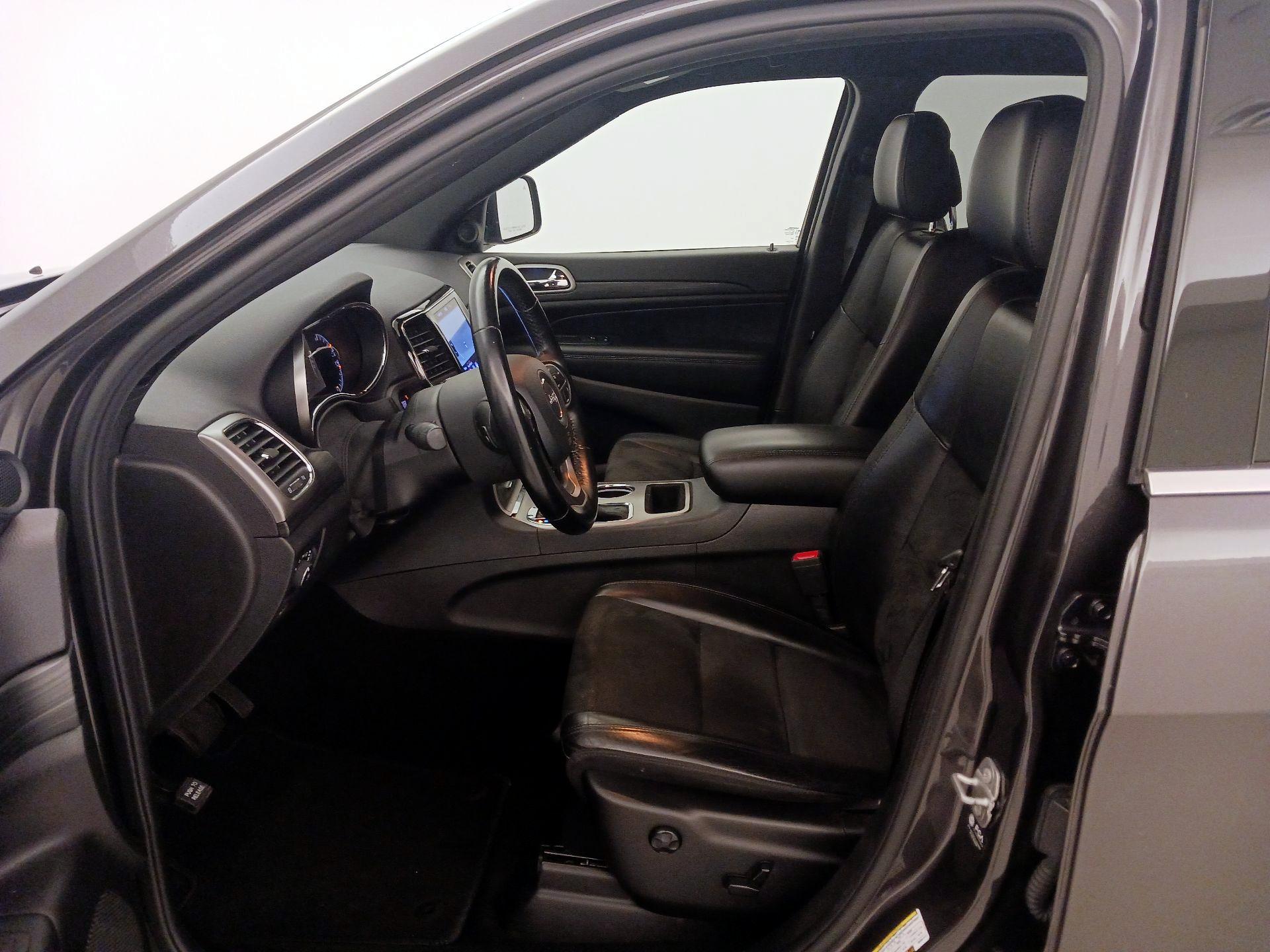 Thumbnail: 2021 Jeep Grand Cherokee - 11